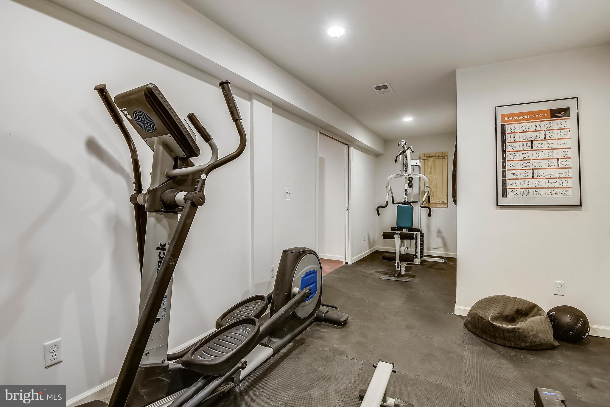 HOPE HILL CROSSING - Residential