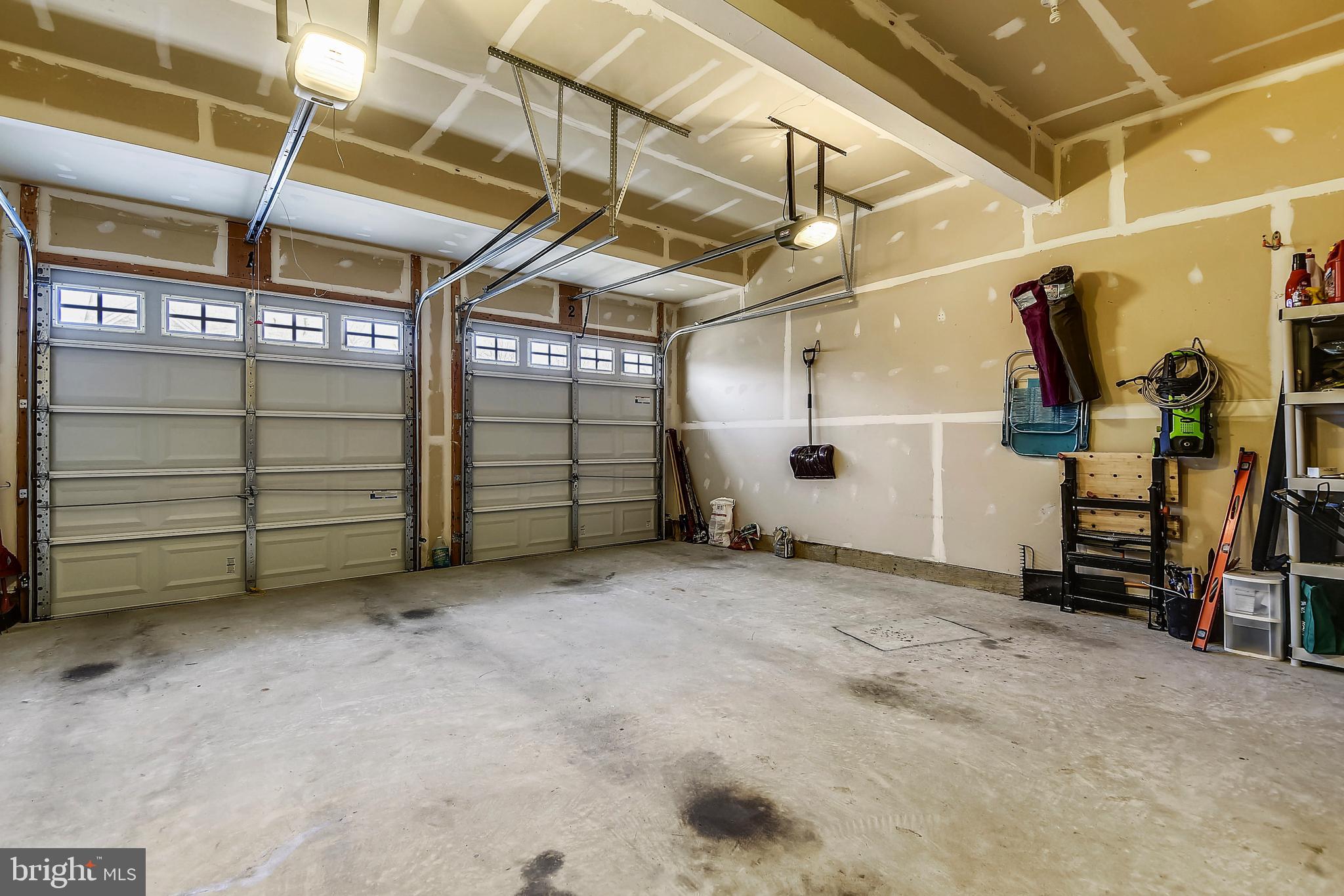 HOPE HILL CROSSING - Residential