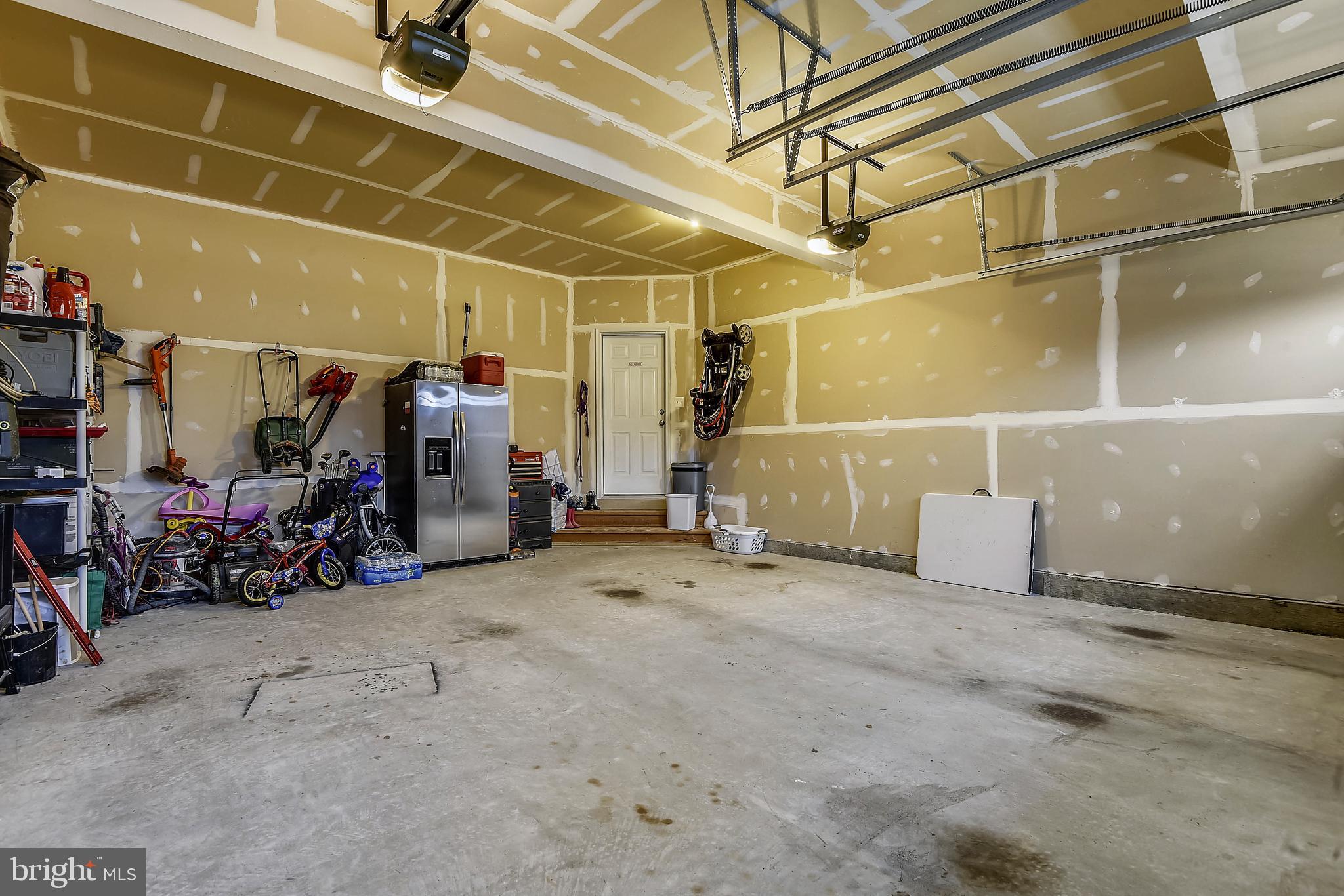 HOPE HILL CROSSING - Residential