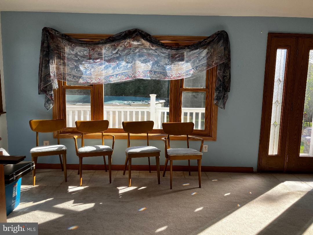 SHOEMAKER VIL - Residential