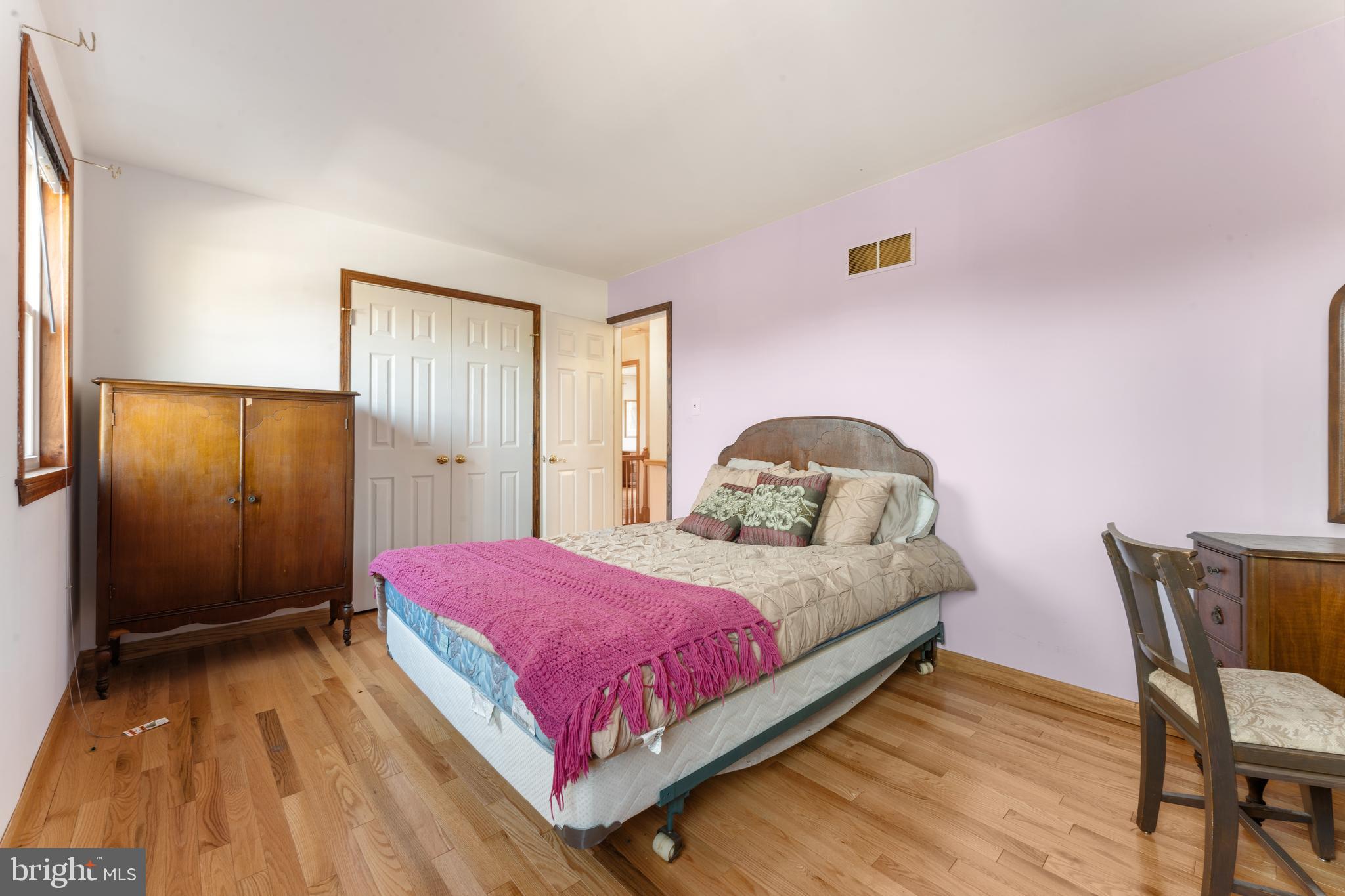 SHOEMAKER VIL - Residential