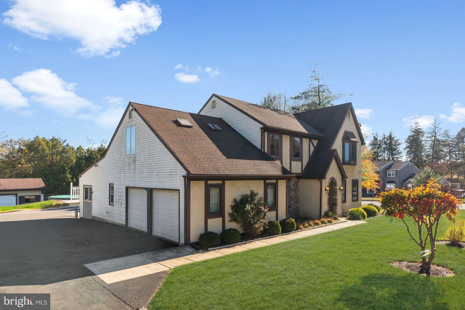 SHOEMAKER VIL - Residential