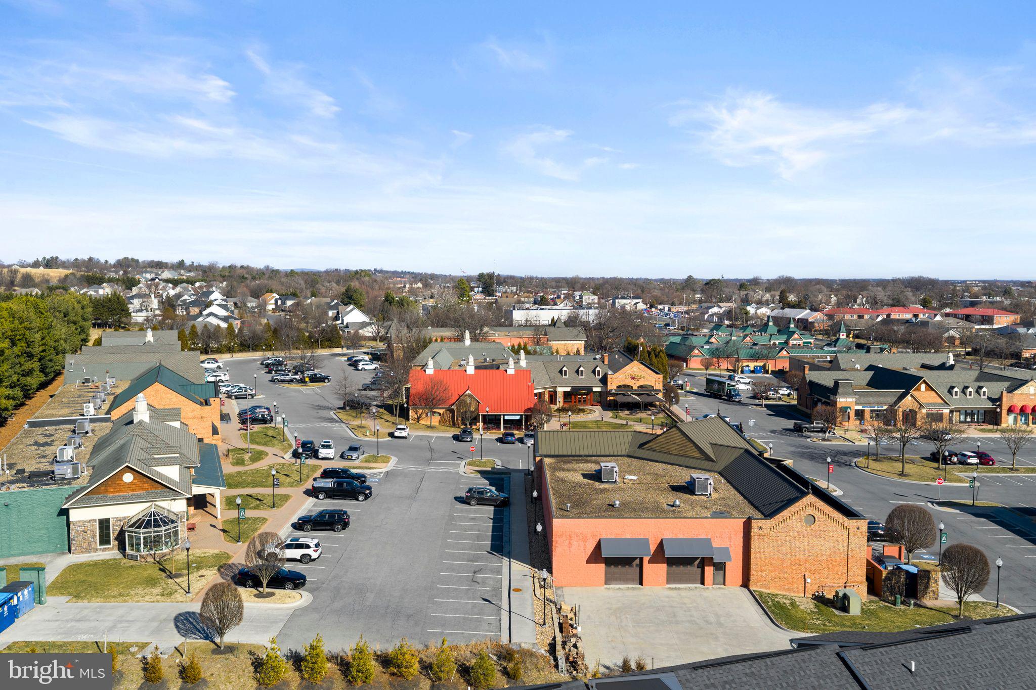 LOFTS AT CREEKSIDE - Residential