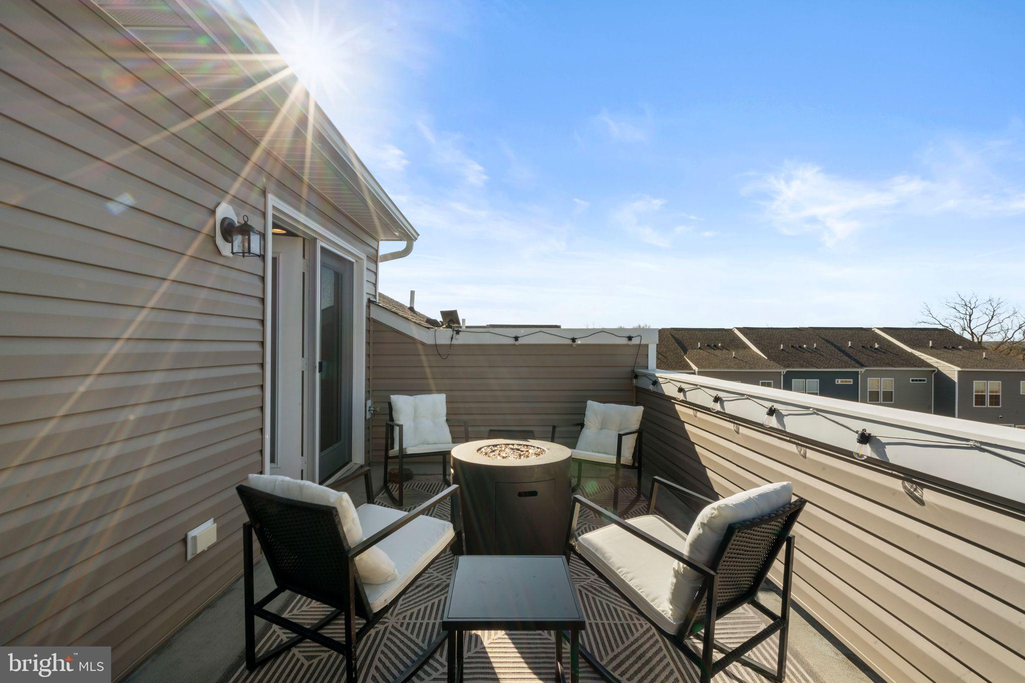 LOFTS AT CREEKSIDE - Residential