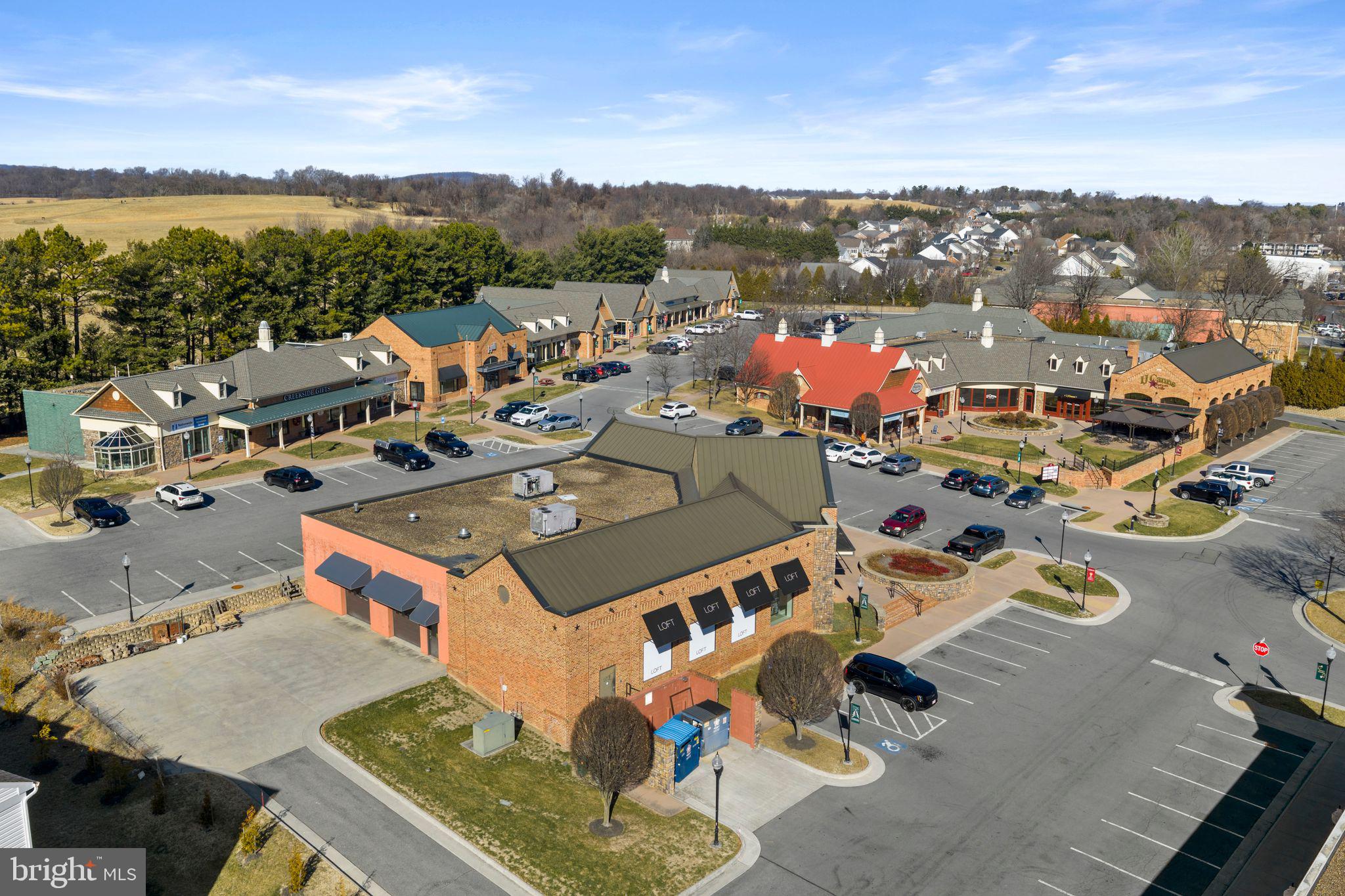 LOFTS AT CREEKSIDE - Residential