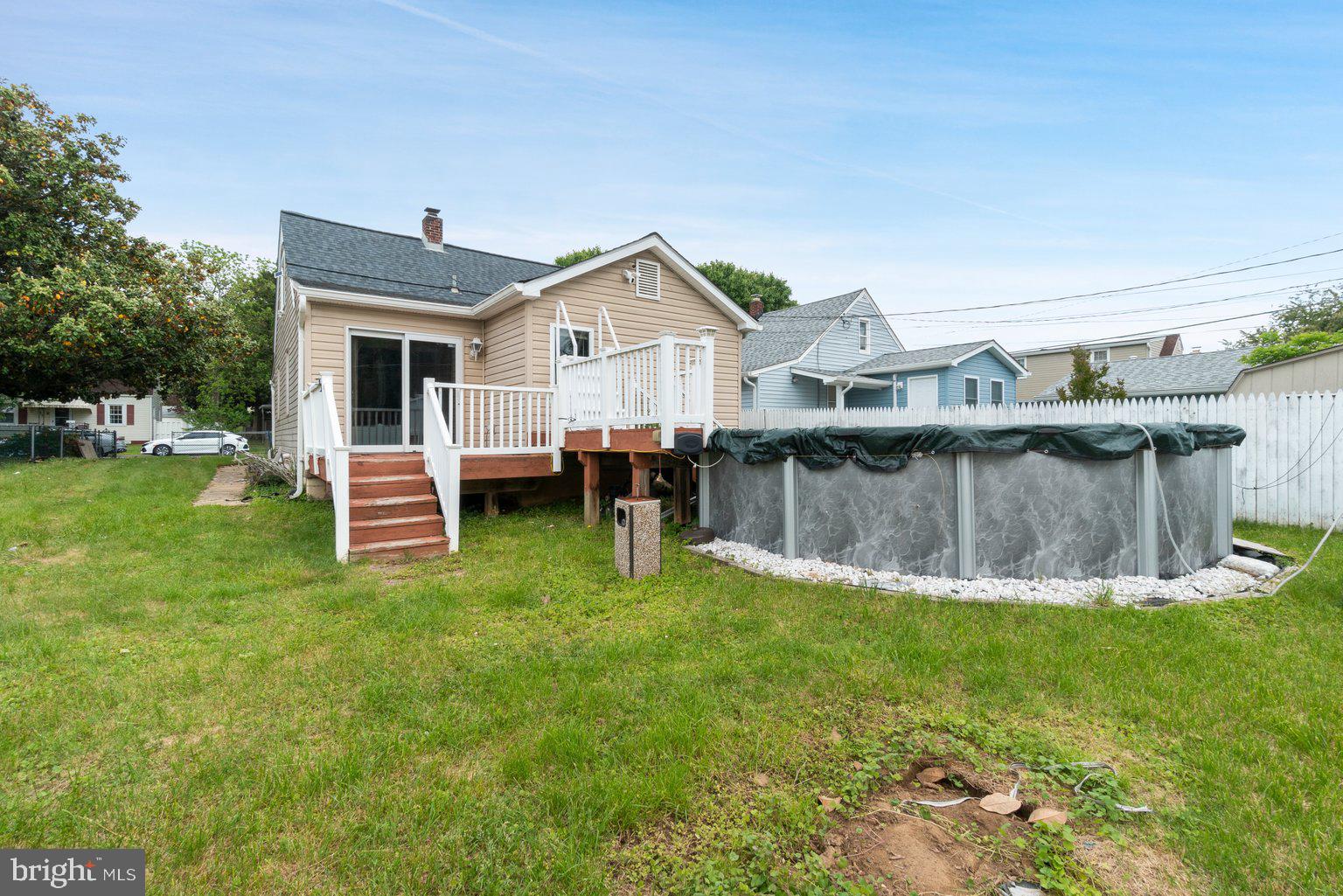 EASTERN TERRACE - Residential