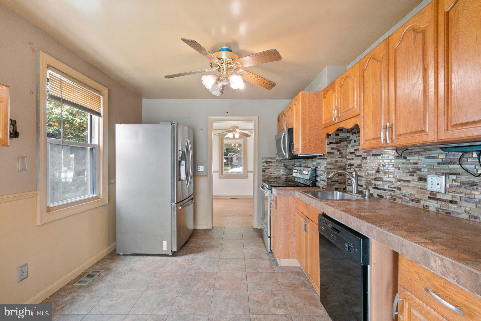 EASTERN TERRACE - Residential