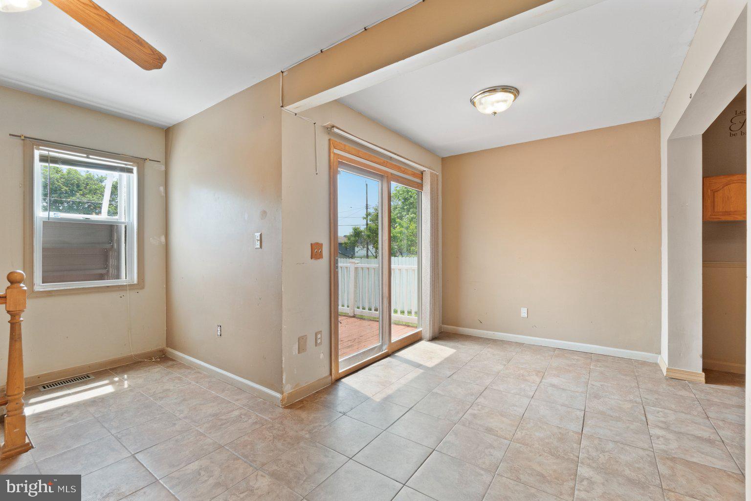 EASTERN TERRACE - Residential