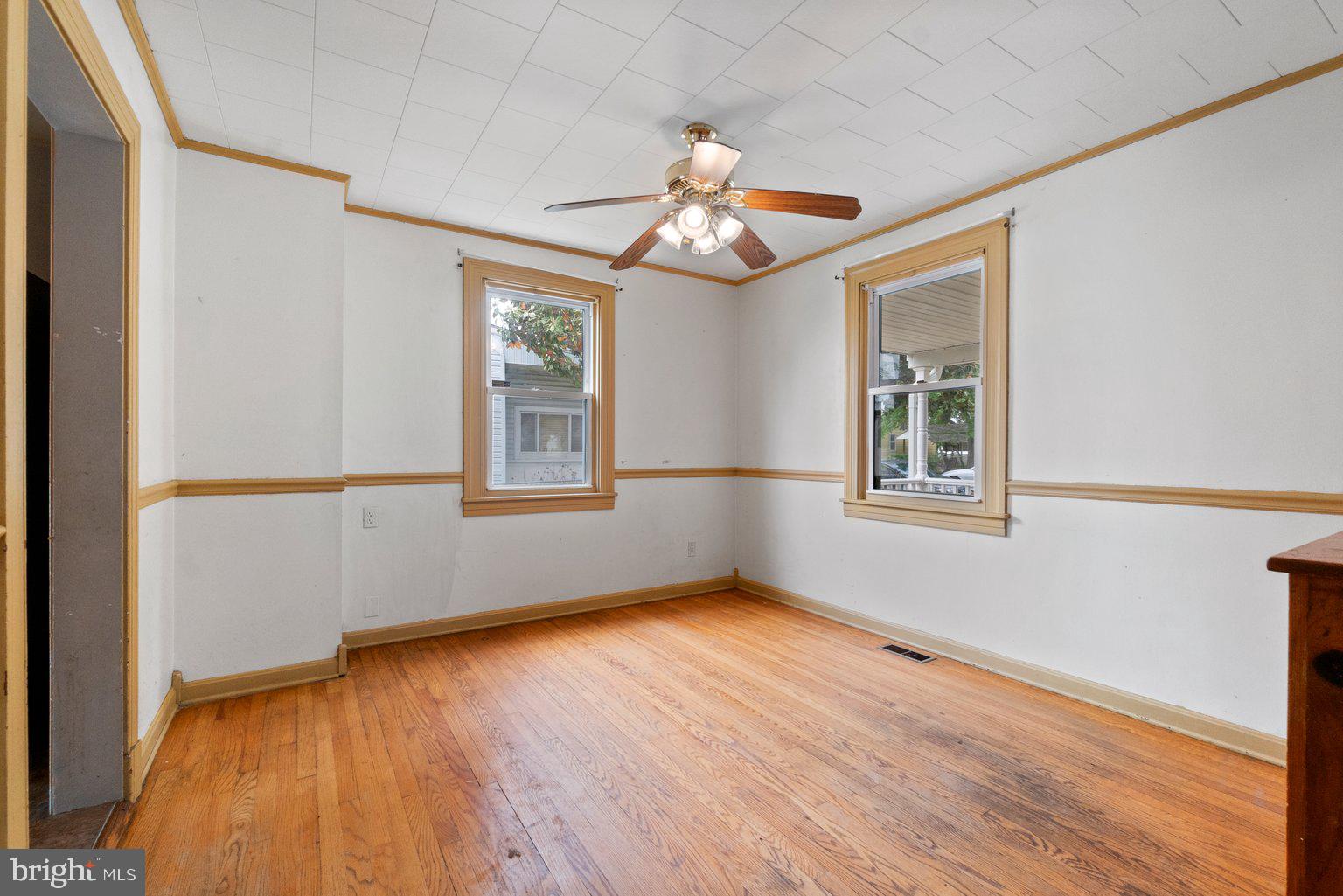 EASTERN TERRACE - Residential