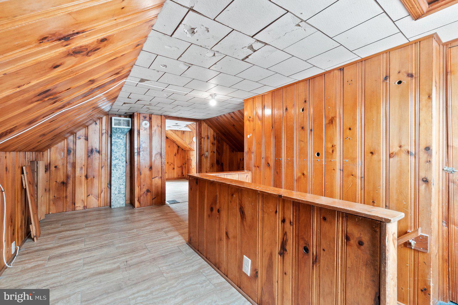 EASTERN TERRACE - Residential