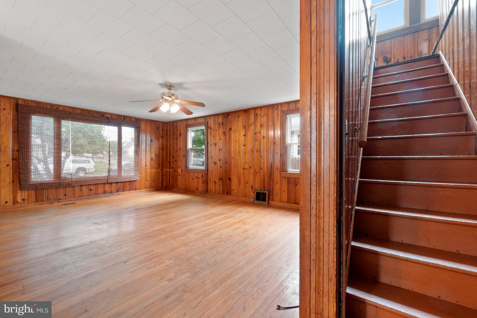 EASTERN TERRACE - Residential