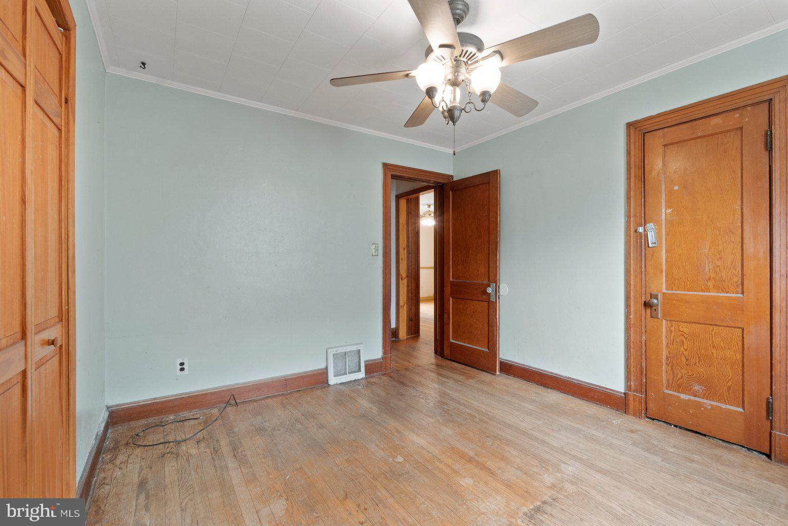 EASTERN TERRACE - Residential