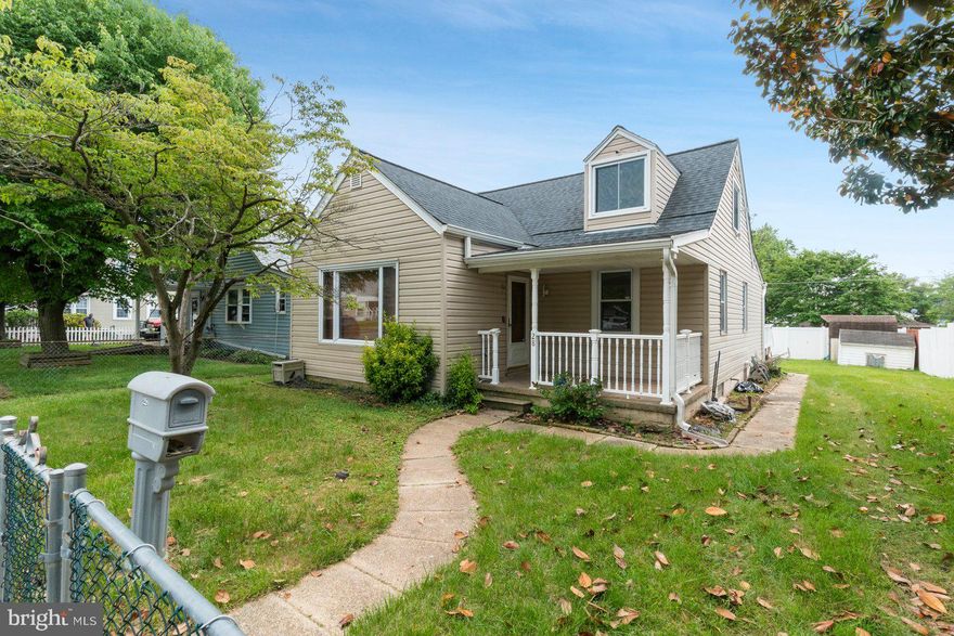 28 Riverside is ready for a buyer with creativity and vision to bring out its full potential! This cape cod is deceptively spacious and it features a seasonal partial water view that can be enjoyed from the fully fenced rear yard and pool area. Although some TLC is needed, the house has had several major updates over the years, including: new roof and gutters (2019), new replacement windows in the upper level (2019), conversion to natural gas heating, a new pool (2019), and kitchen facelift in 2017.  Ring doorbell and floodlight cameras are included. Schedule a showing today!