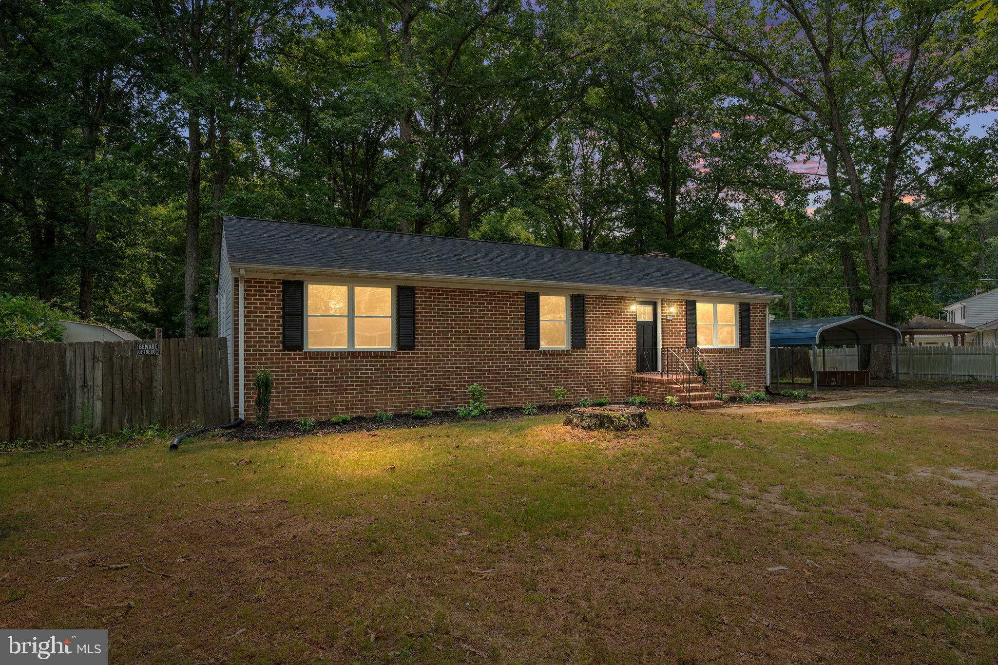 7805 BRONZE LANE