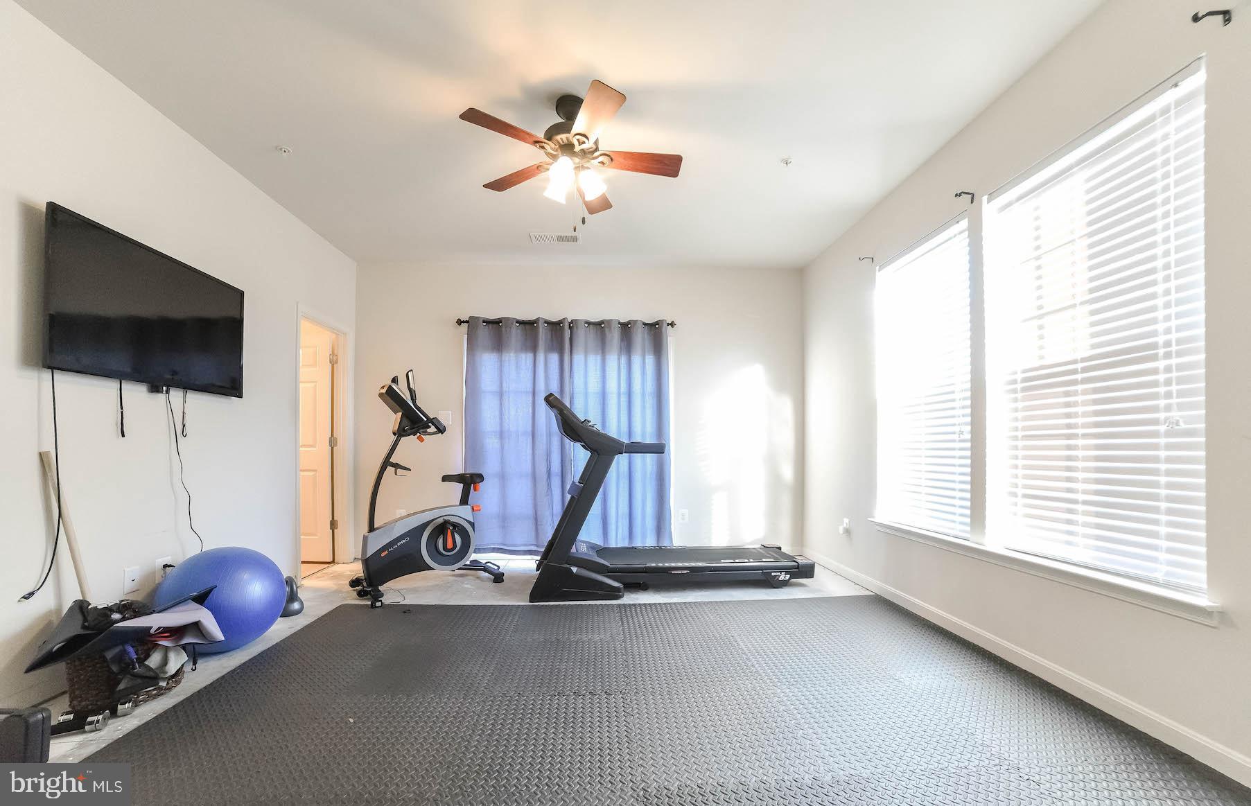 PRIMROSE PARK AT WILDEWOOD - Residential