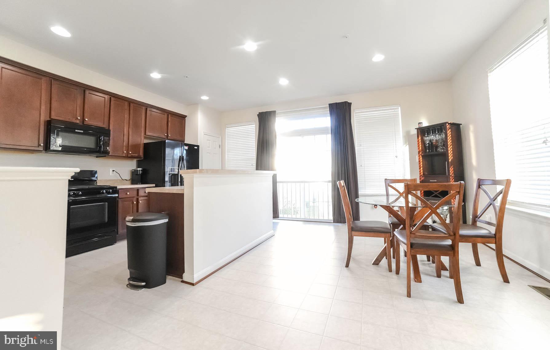 PRIMROSE PARK AT WILDEWOOD - Residential