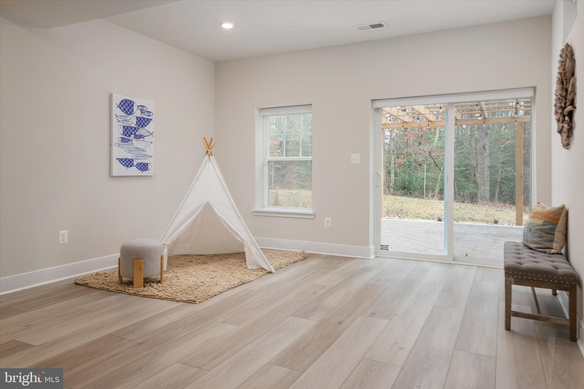 PARKSIDE PRESERVE - Residential