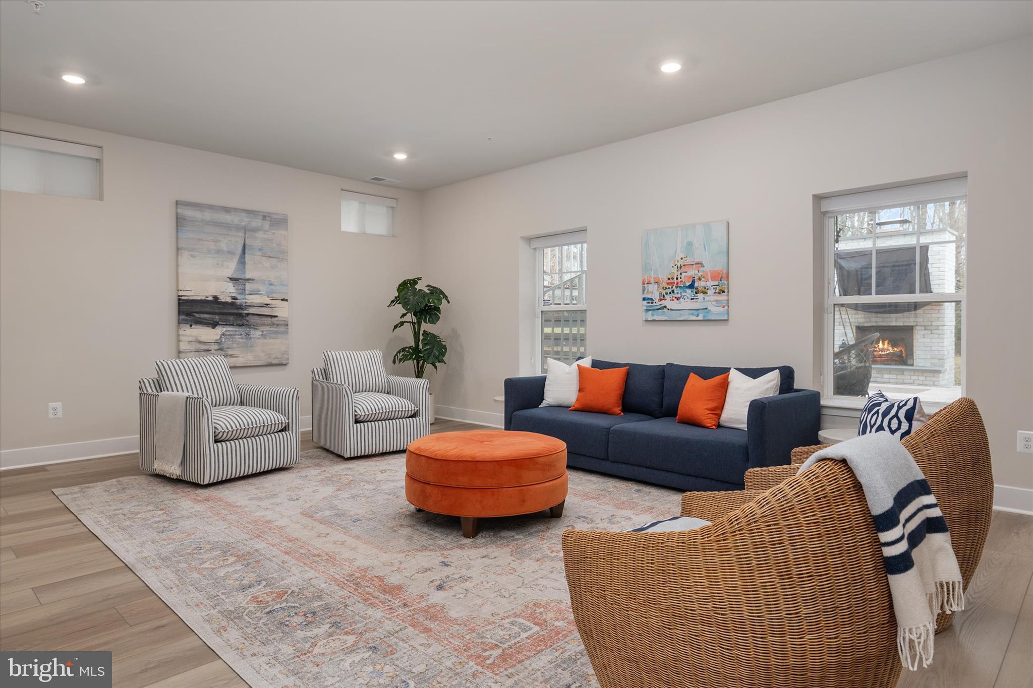 PARKSIDE PRESERVE - Residential