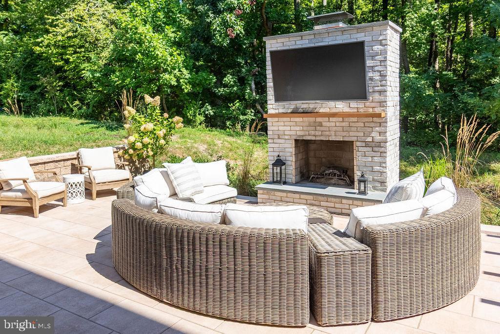 PARKSIDE PRESERVE - Residential