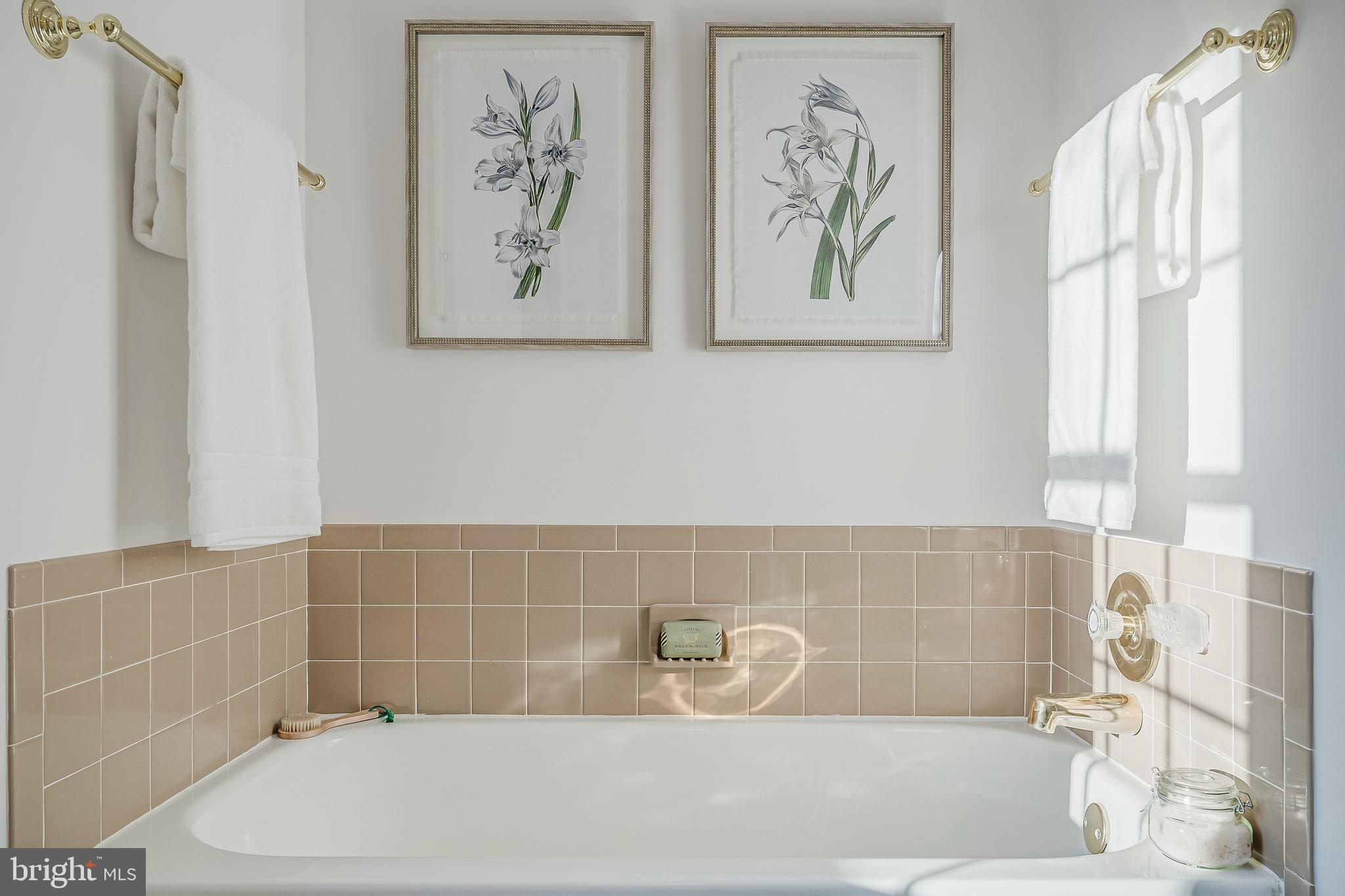 COLVINS GLEN - Residential