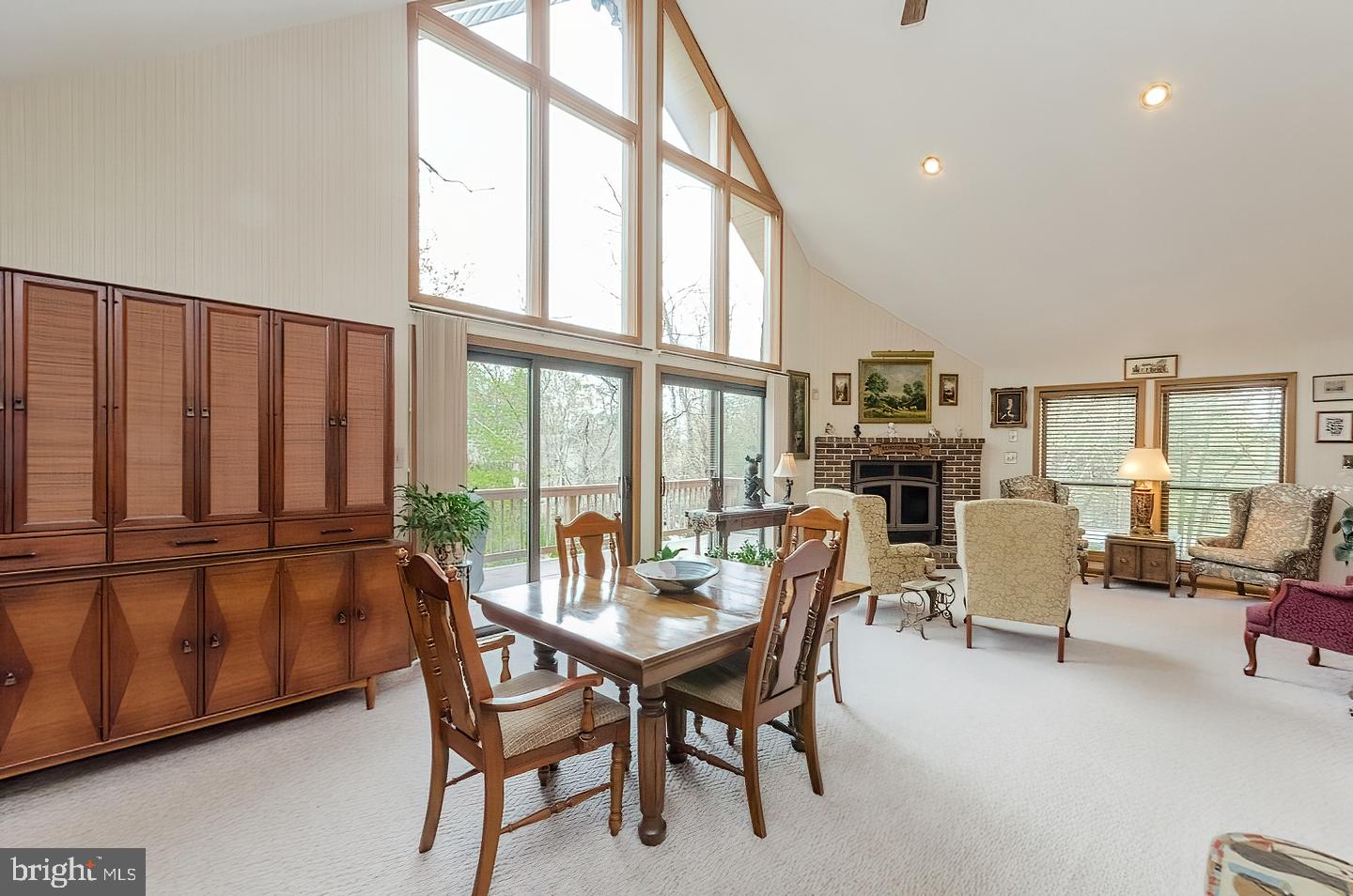 THE WOODS - Residential