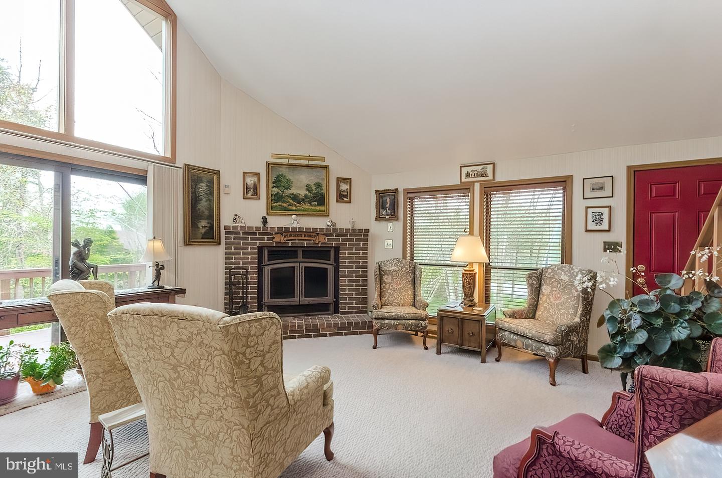 THE WOODS - Residential