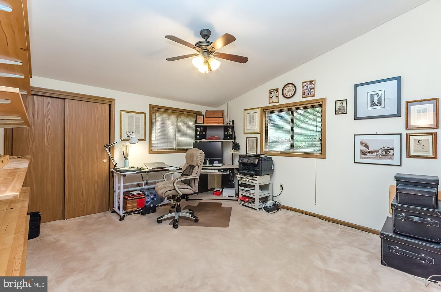 THE WOODS - Residential