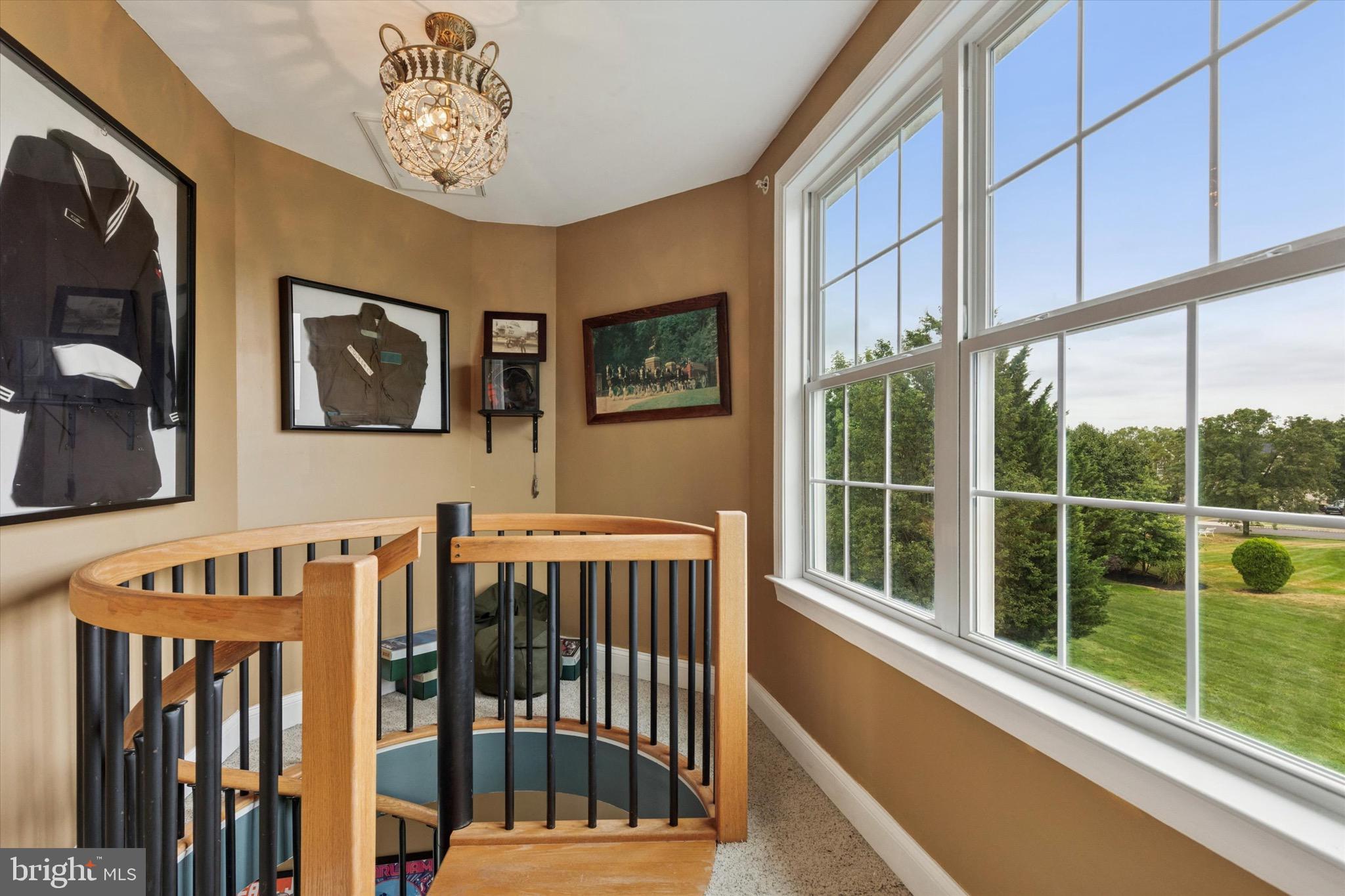 MAPLE KNOLL - Residential