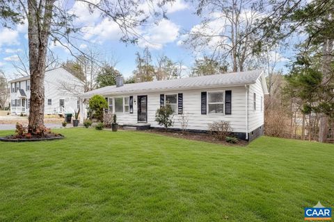 Photo of 9 Pleasant View Ter, PALMYRA, VA 22963 (MLS # 673612)