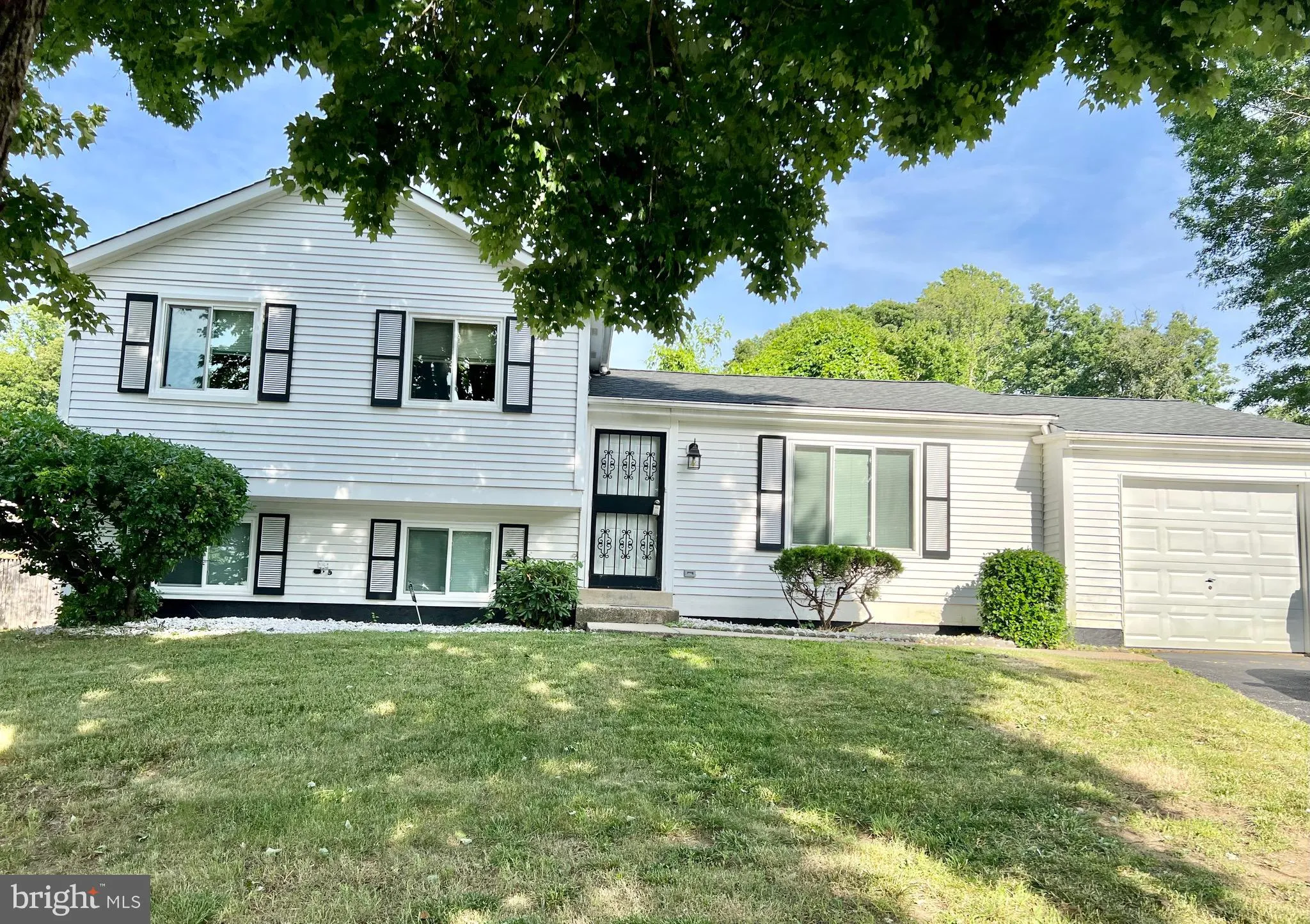 7711 Pacer Court Hyattsville MD 20785 MLS MDPG2047172 Listing 7711 Pacer Court Hyattsville MD 20785 MLS MDPG2047172 Listing
