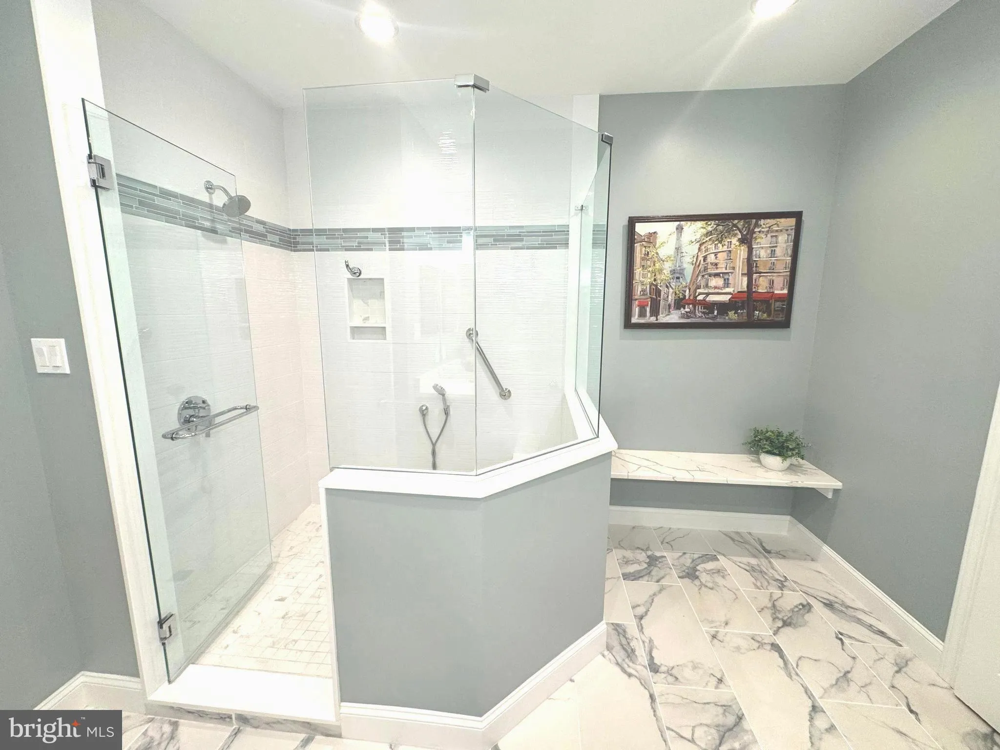 Berwyn, Pennsylvania 19312, United States, 3 Bedrooms Bedrooms, ,3 BathroomsBathrooms,Residential,Pending,128444