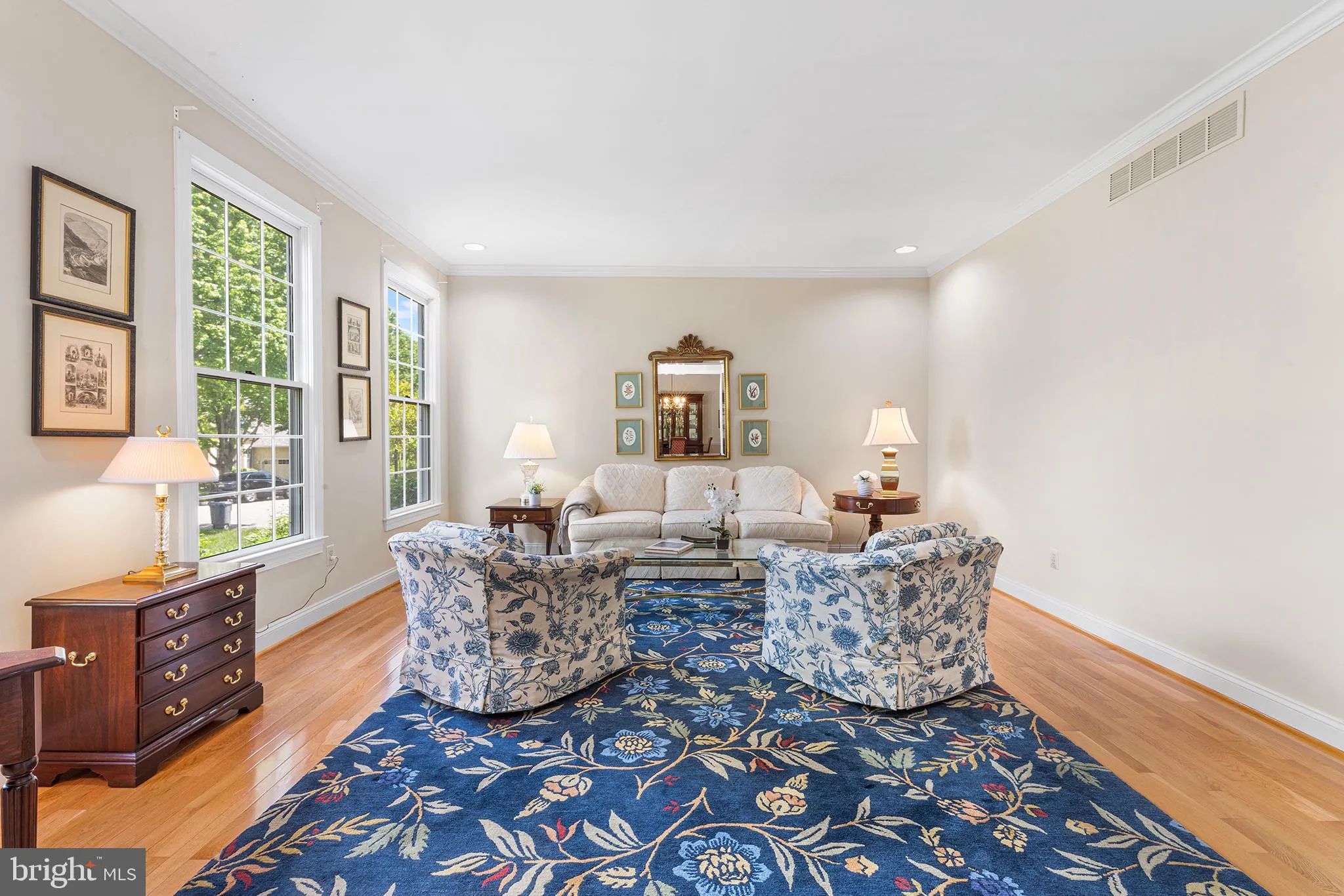 Berwyn, Pennsylvania 19312, United States, 3 Bedrooms Bedrooms, ,3 BathroomsBathrooms,Residential,Pending,128444