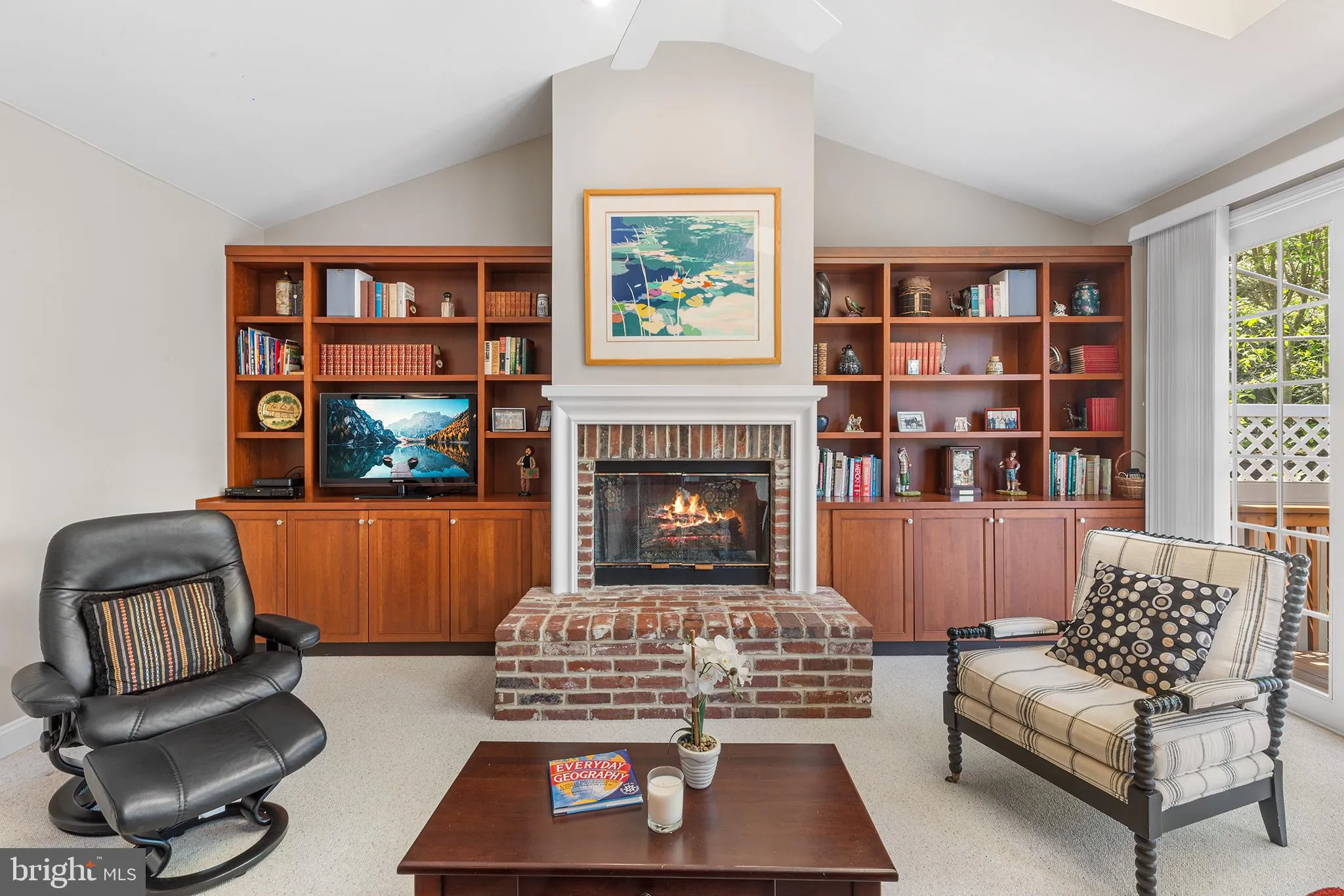 Berwyn, Pennsylvania 19312, United States, 3 Bedrooms Bedrooms, ,3 BathroomsBathrooms,Residential,Pending,128444