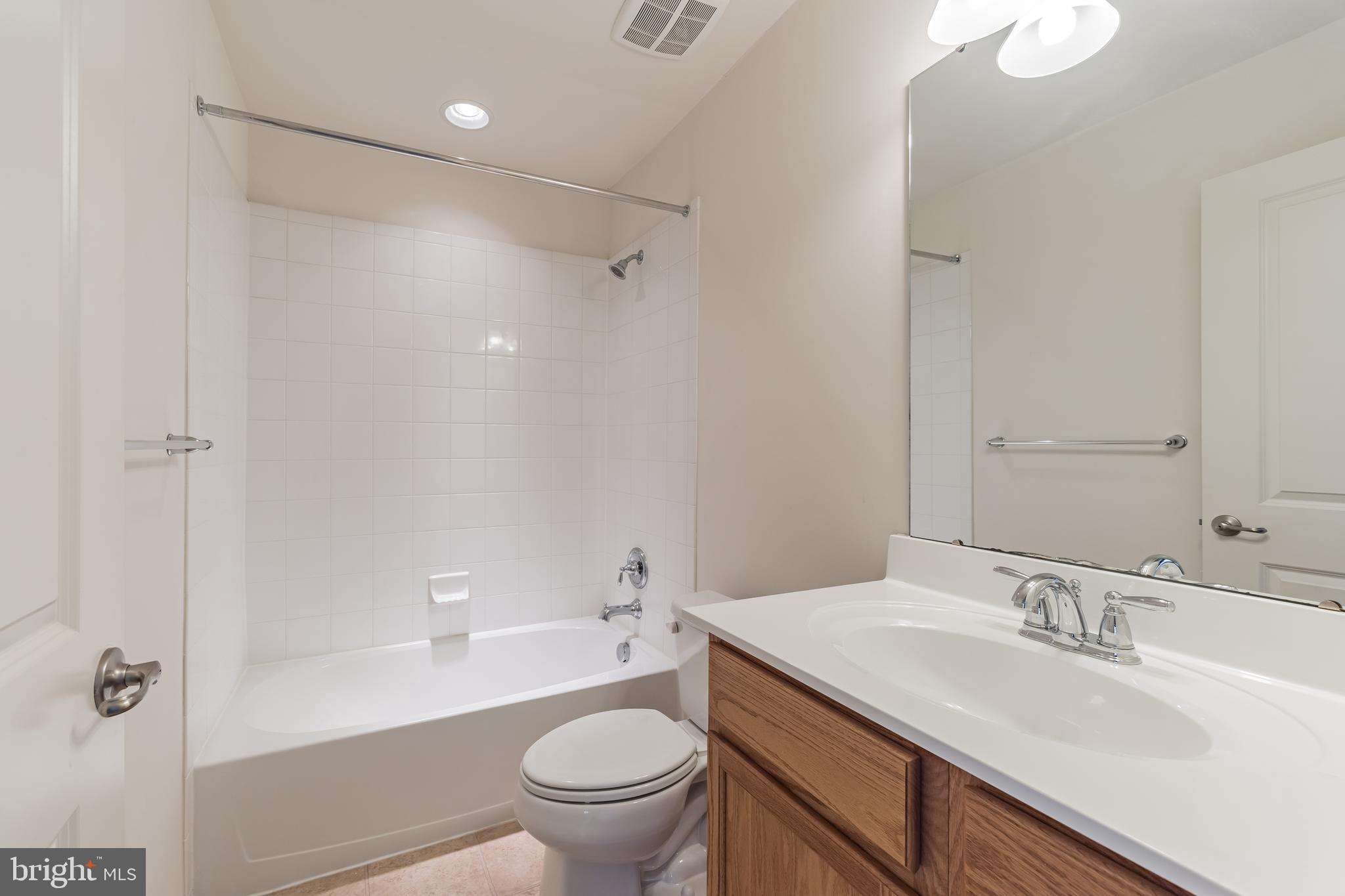 PATRIOTS GLEN - Residential