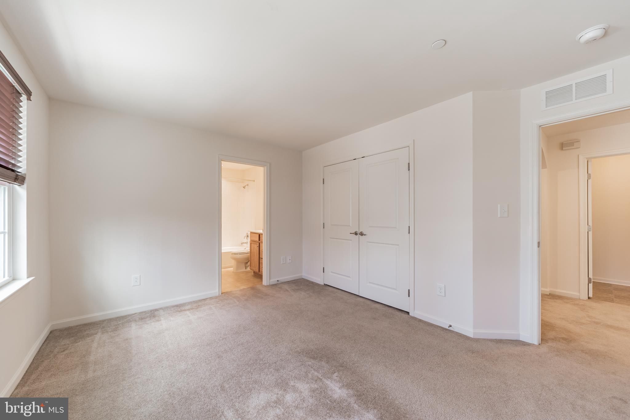 PATRIOTS GLEN - Residential