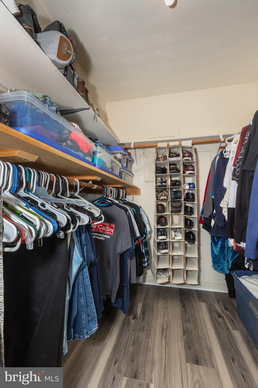 SARAHS CHOICE - Residential