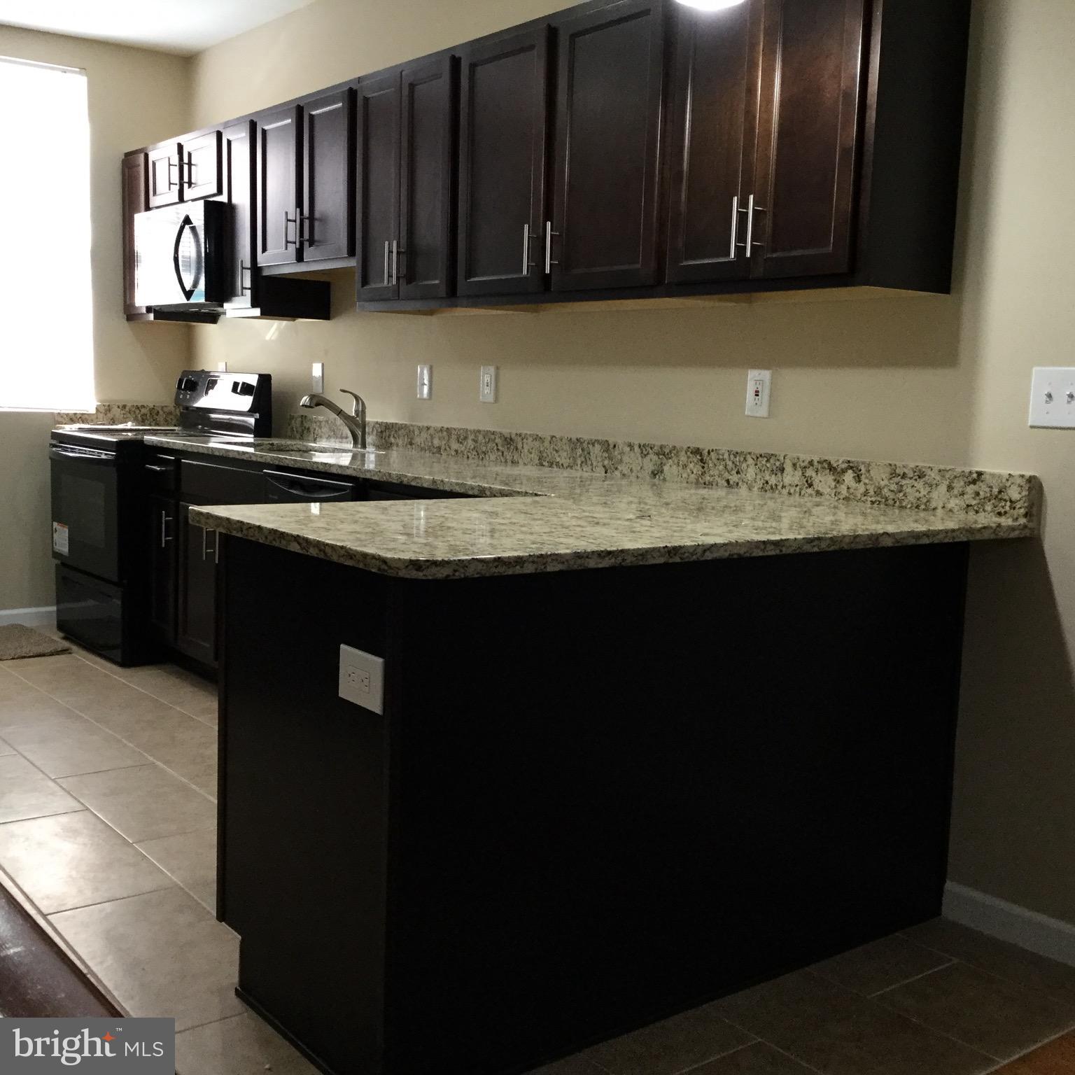 WASHINGTON VILLAGE - Residential