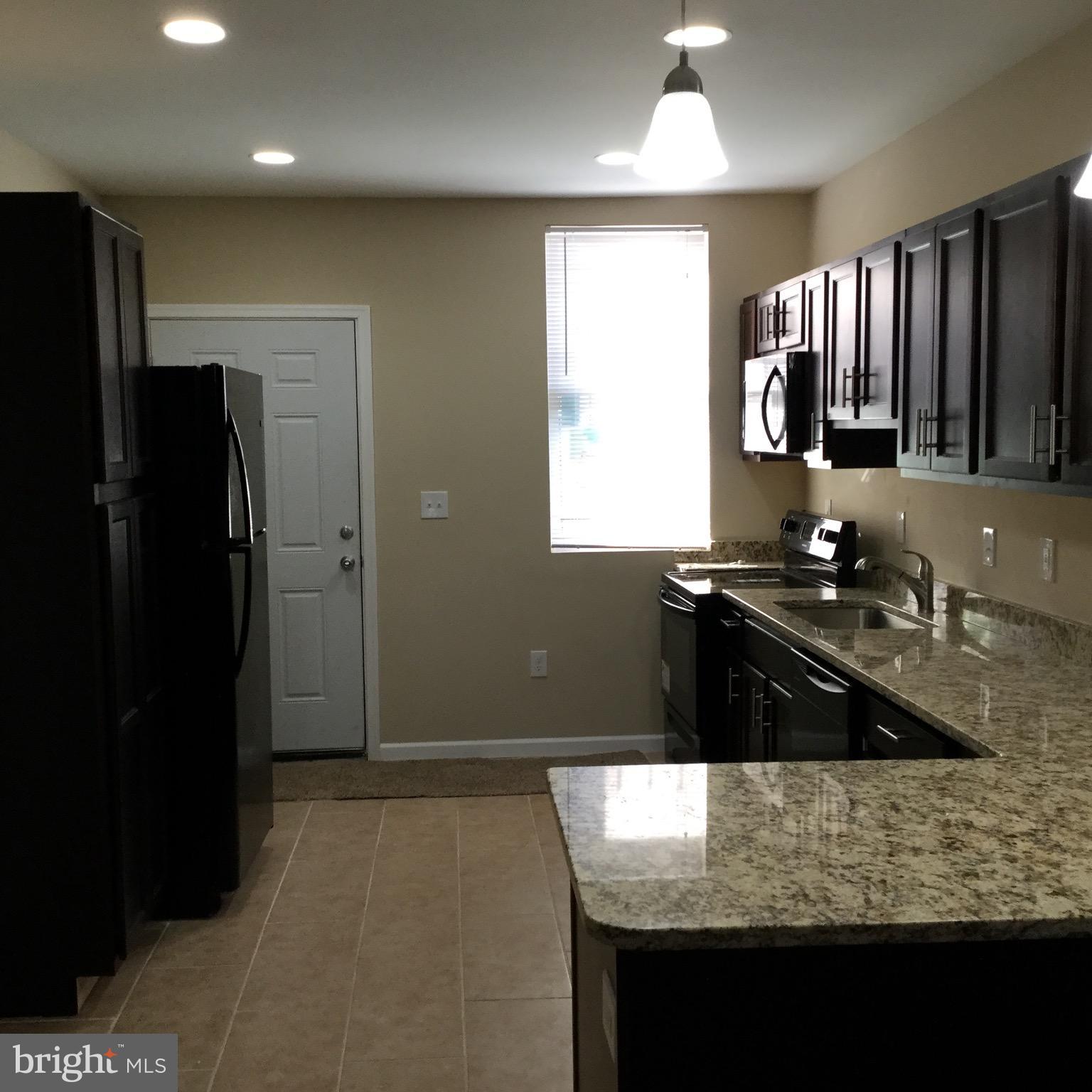 WASHINGTON VILLAGE - Residential