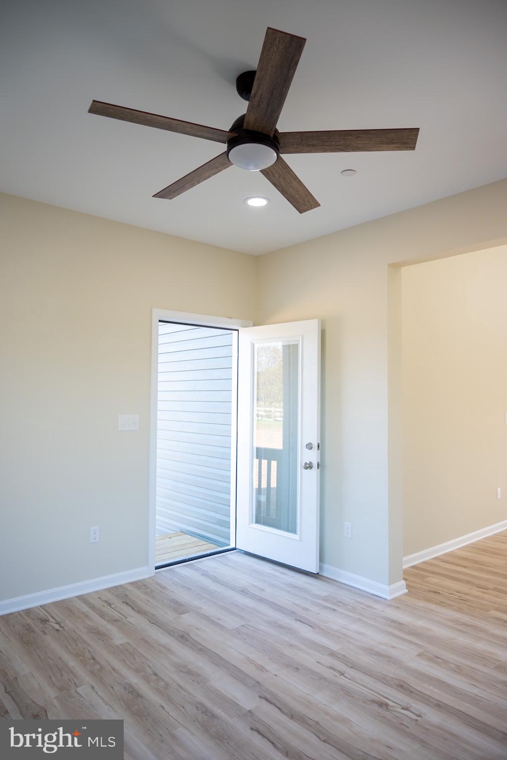 CEDAR GROVE - Residential