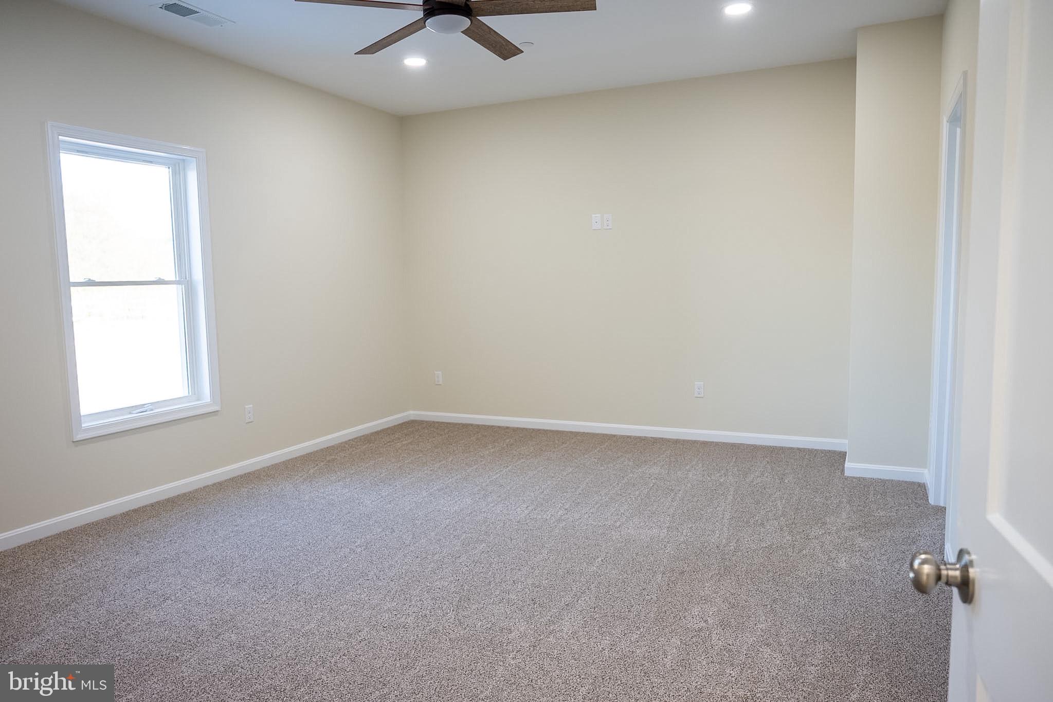 CEDAR GROVE - Residential