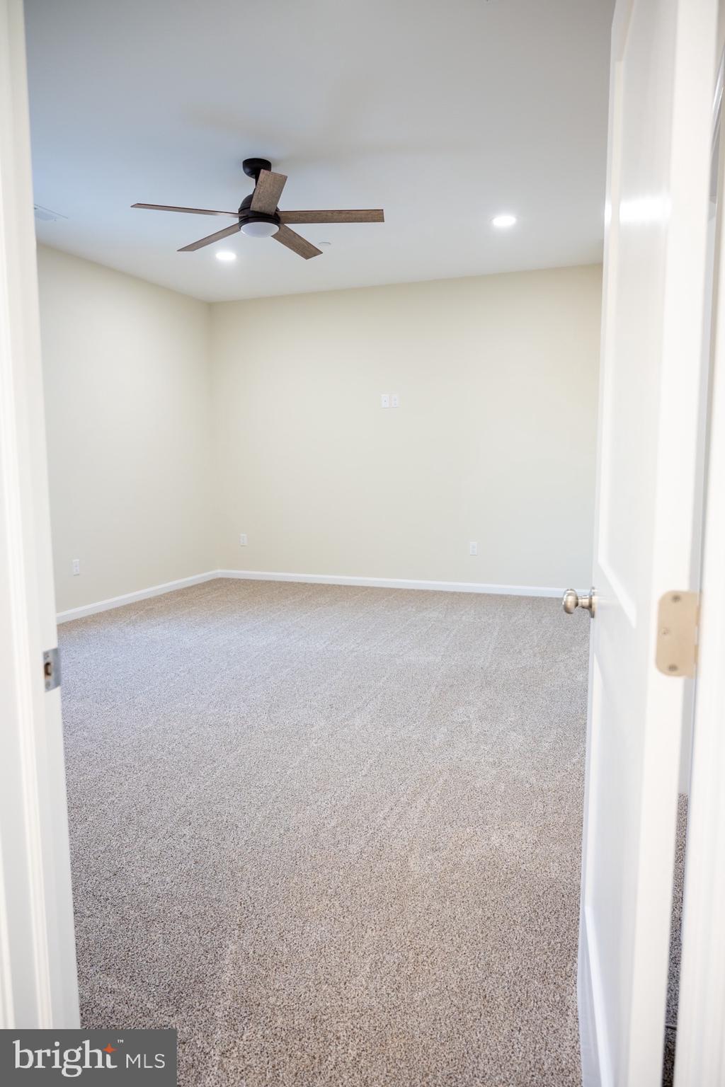 CEDAR GROVE - Residential