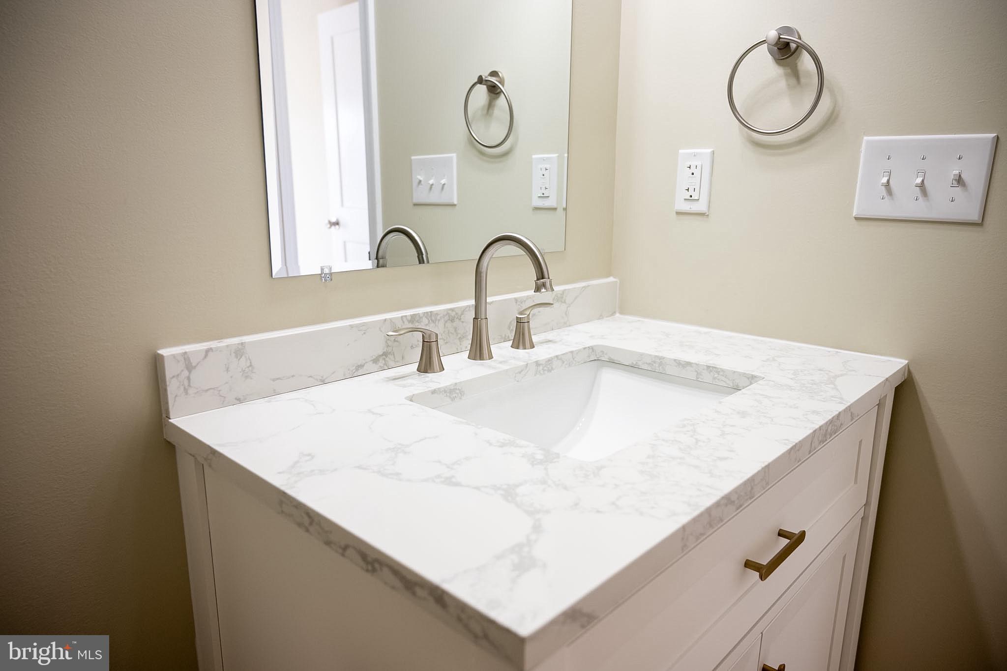 CEDAR GROVE - Residential