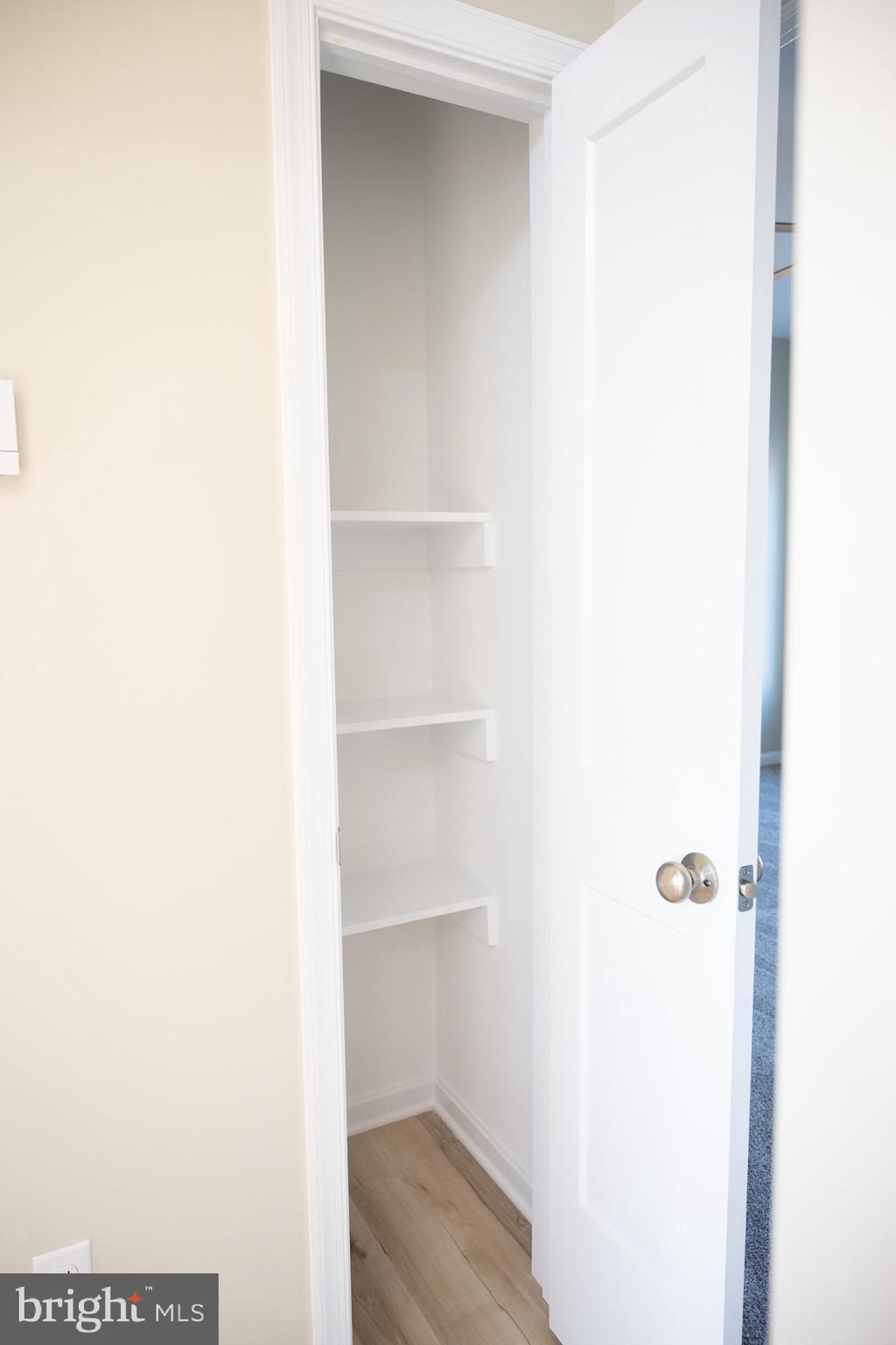 CEDAR GROVE - Residential