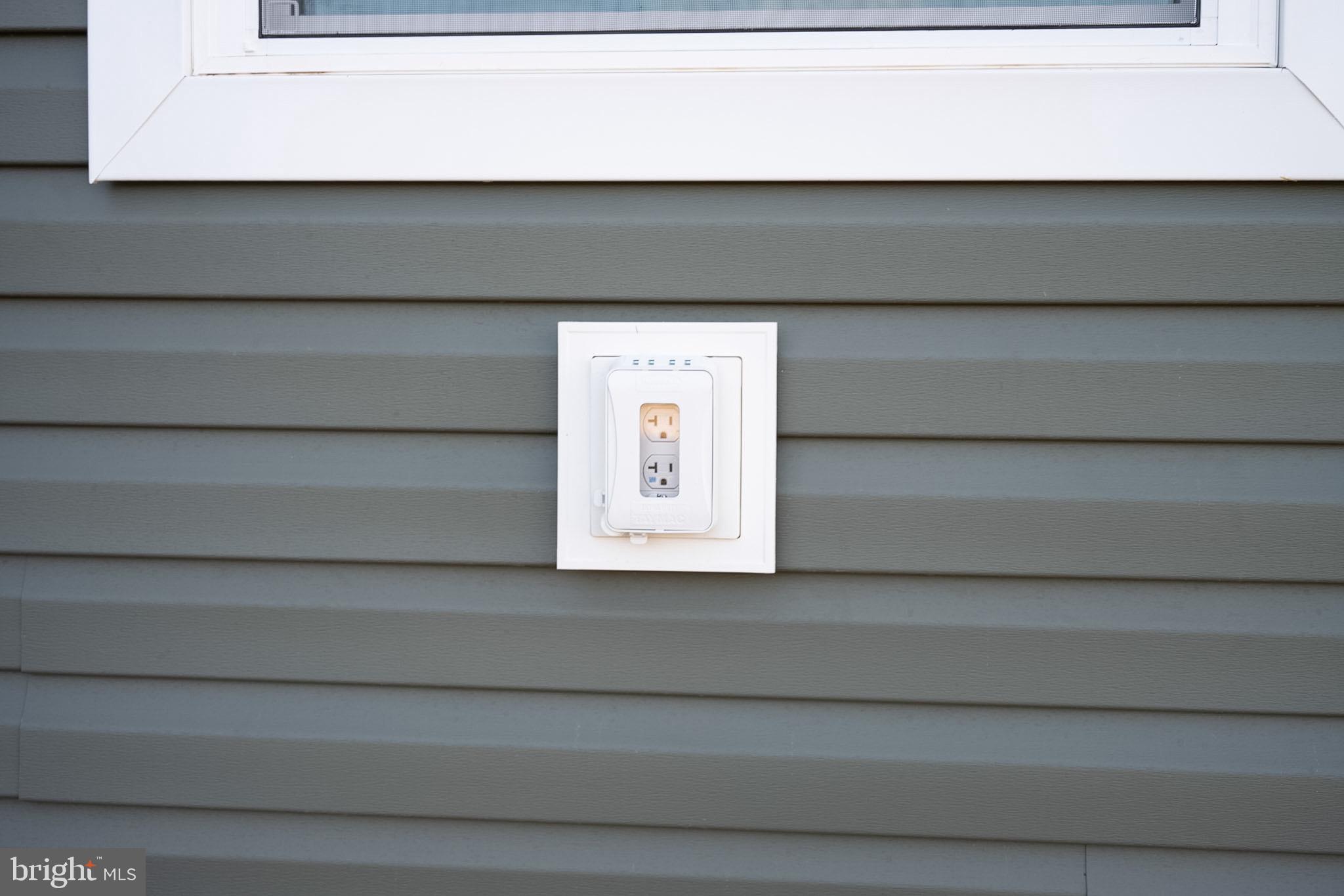 CEDAR GROVE - Residential