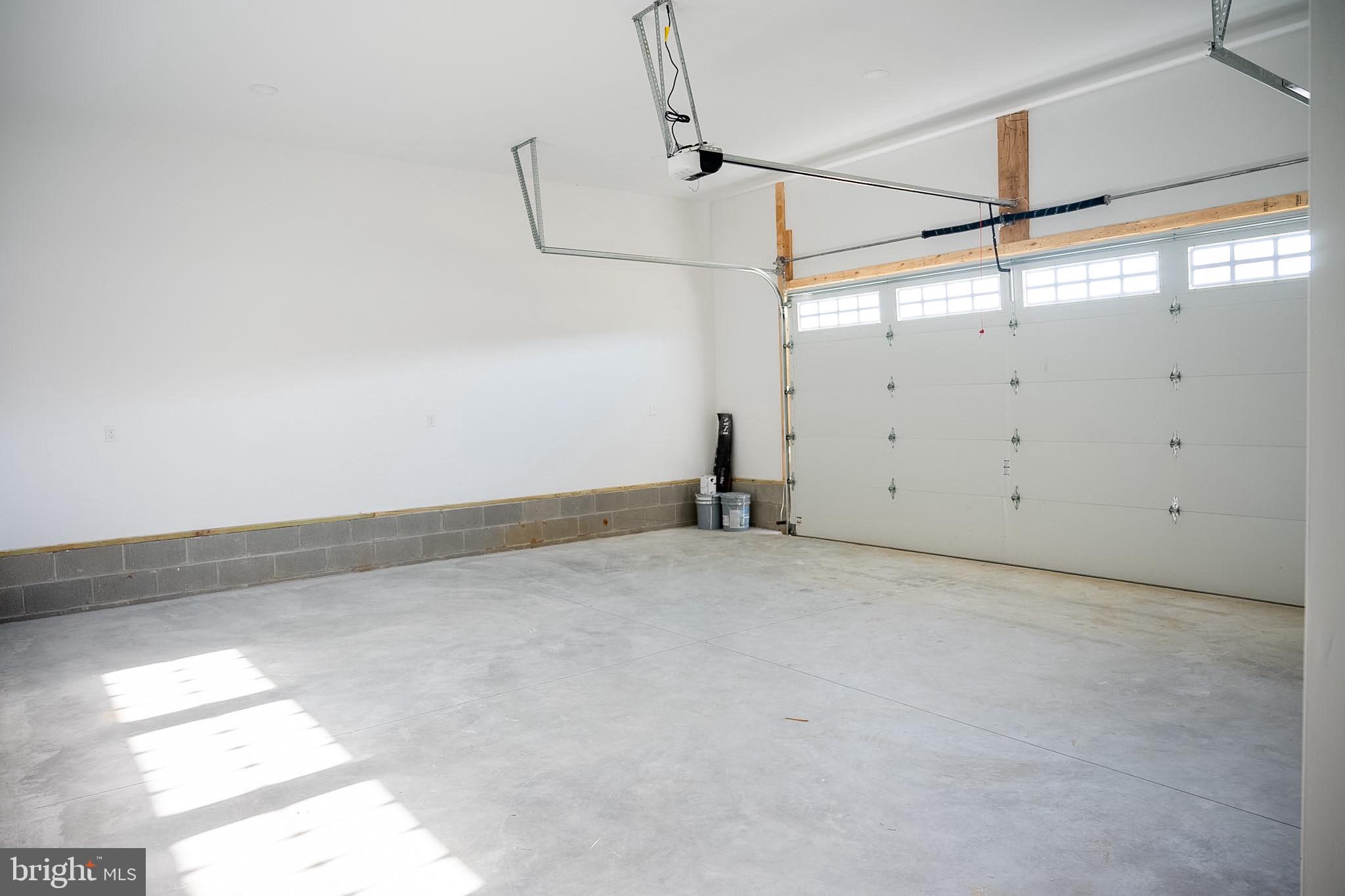 CEDAR GROVE - Residential