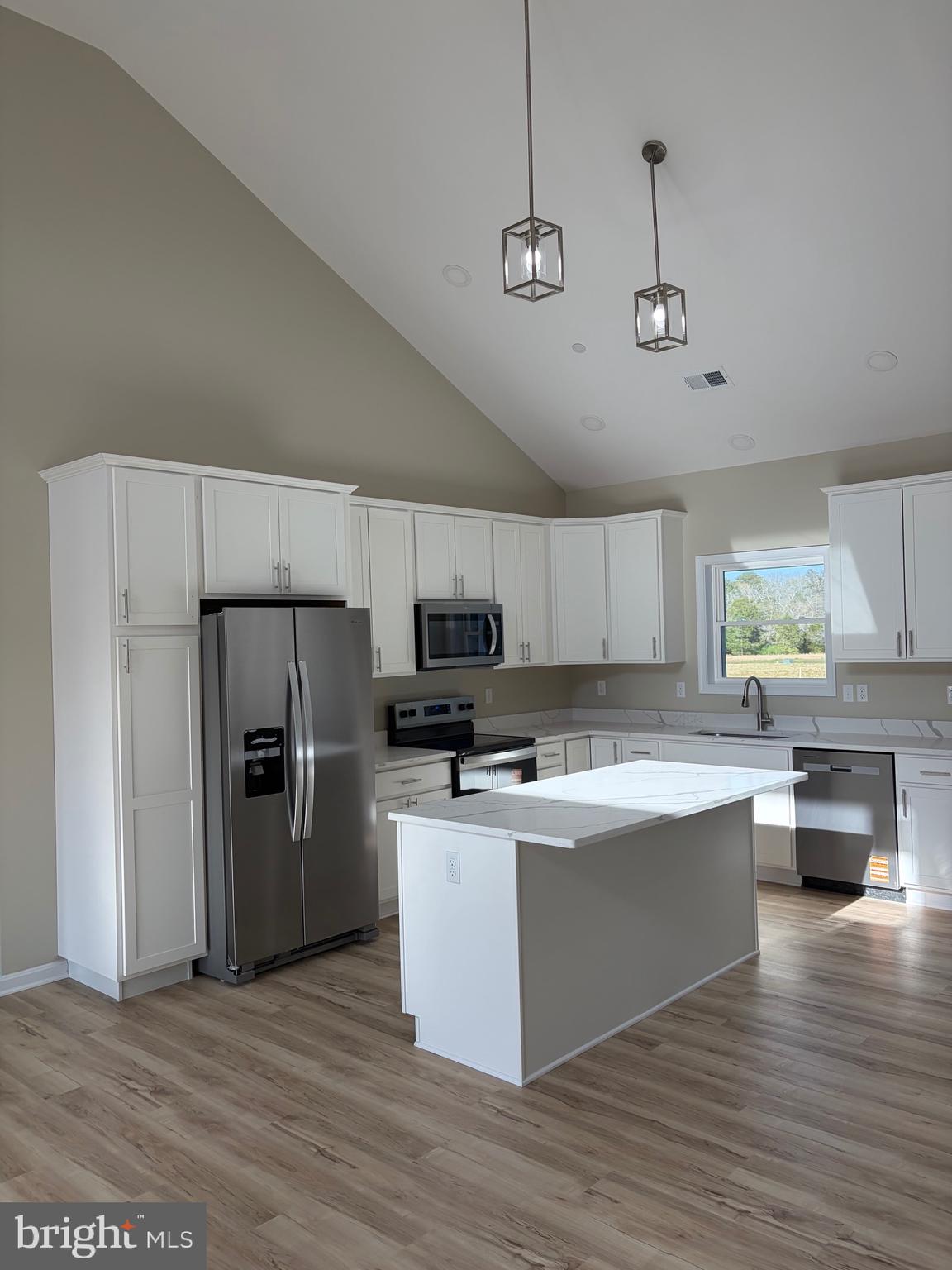 CEDAR GROVE - Residential