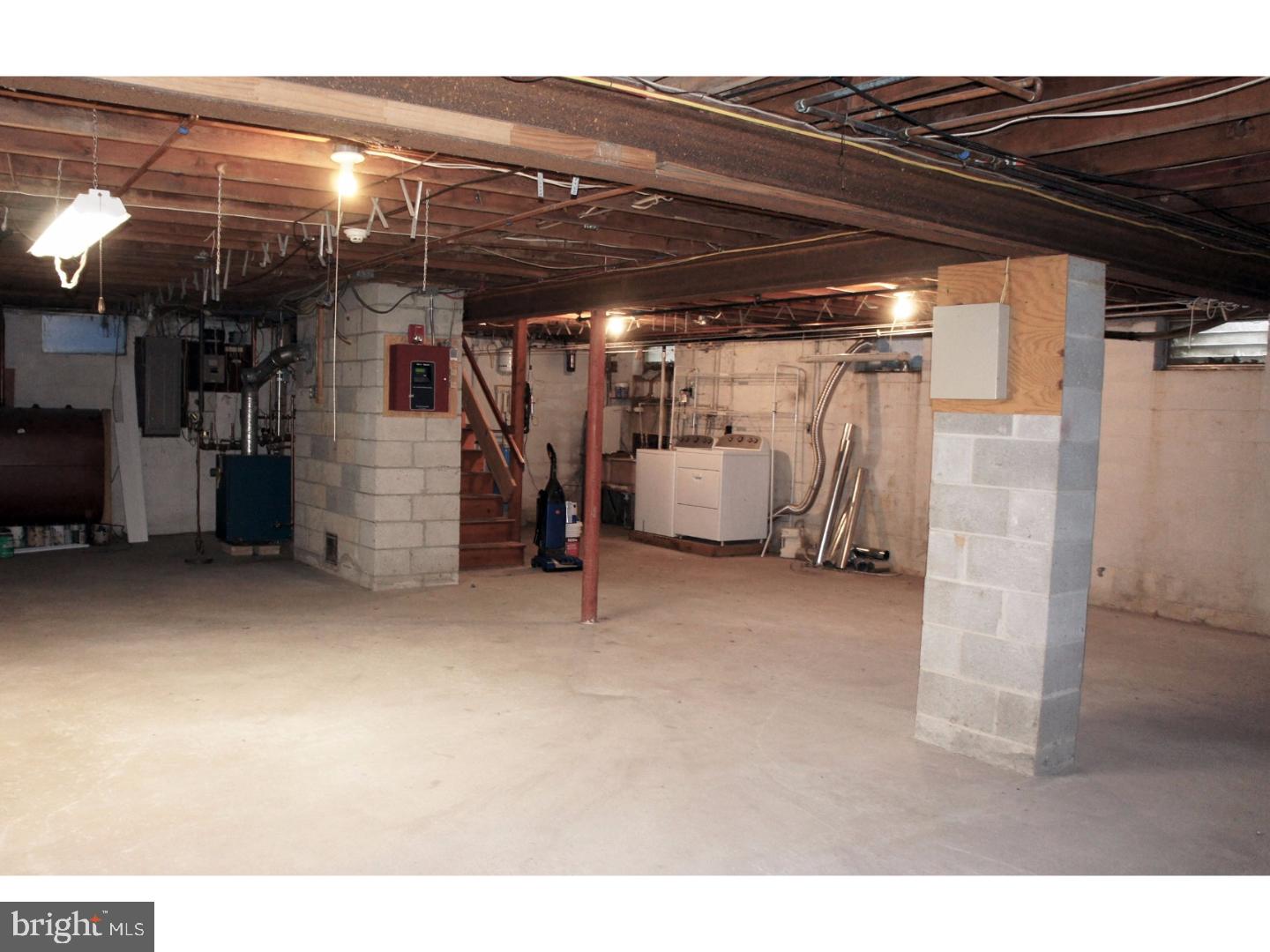 BRICK HOUSE FARM - Residential Lease