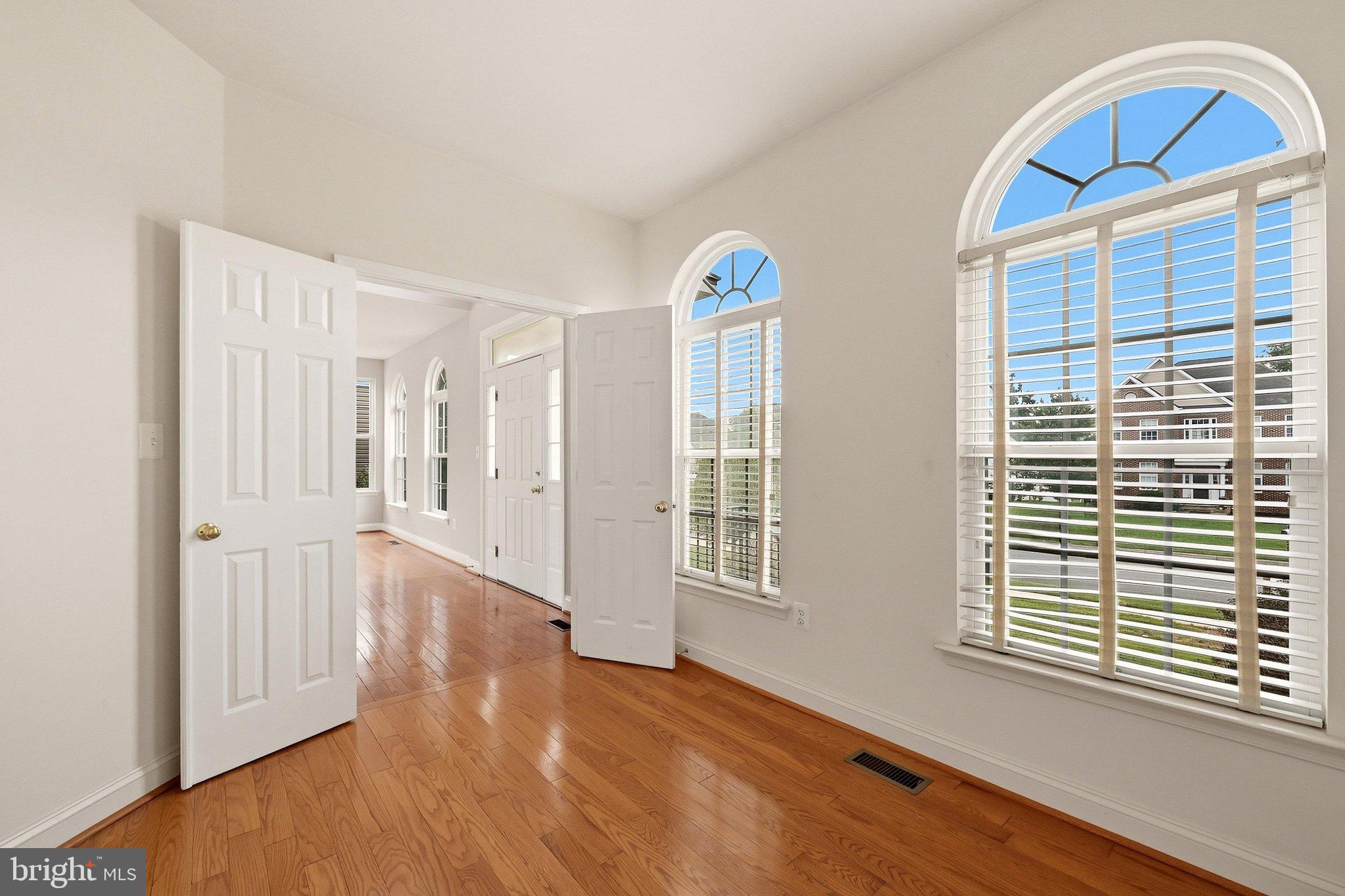 114 NASSAU DRIVE