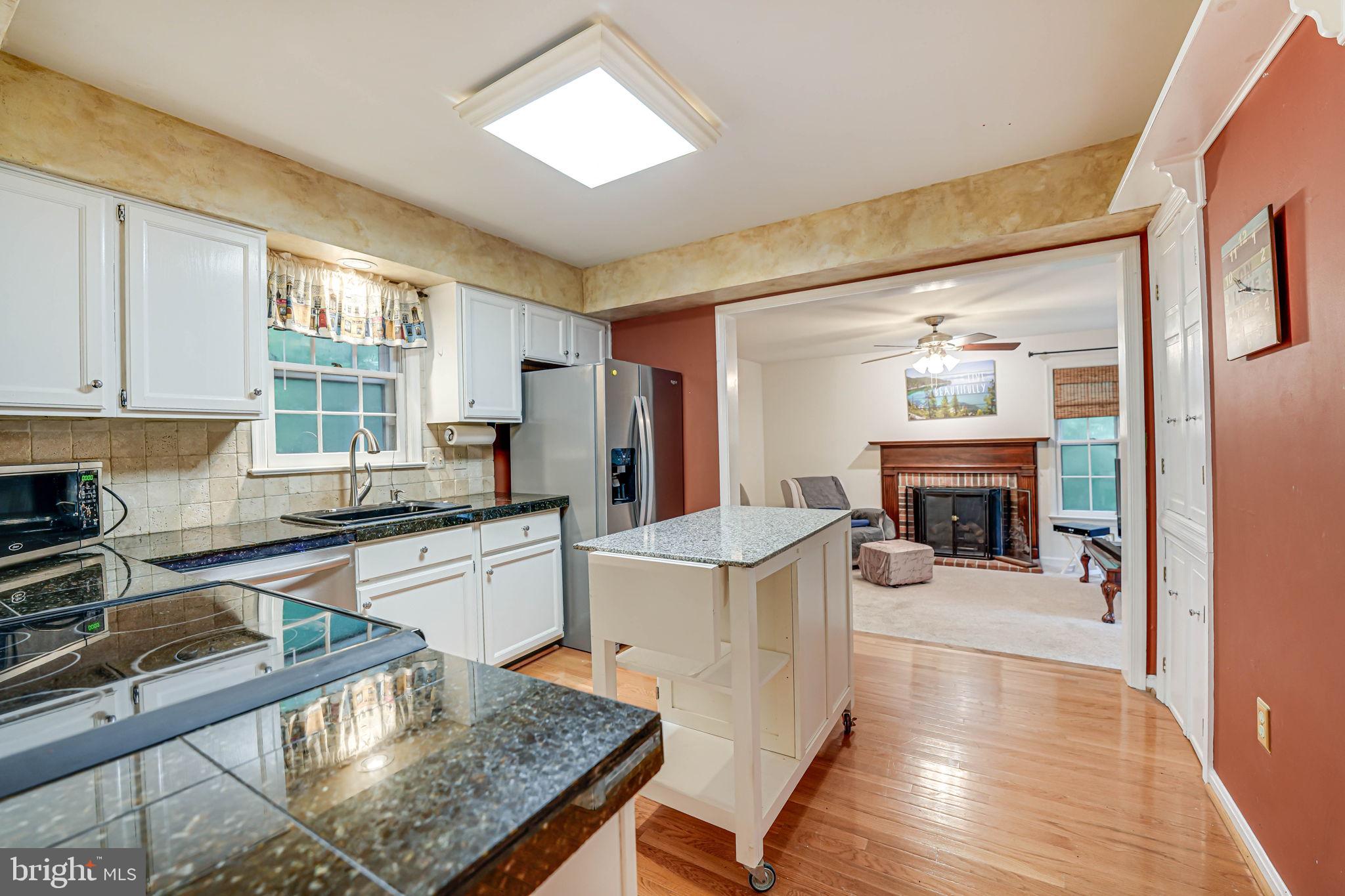 LAKE RIDGE - Residential