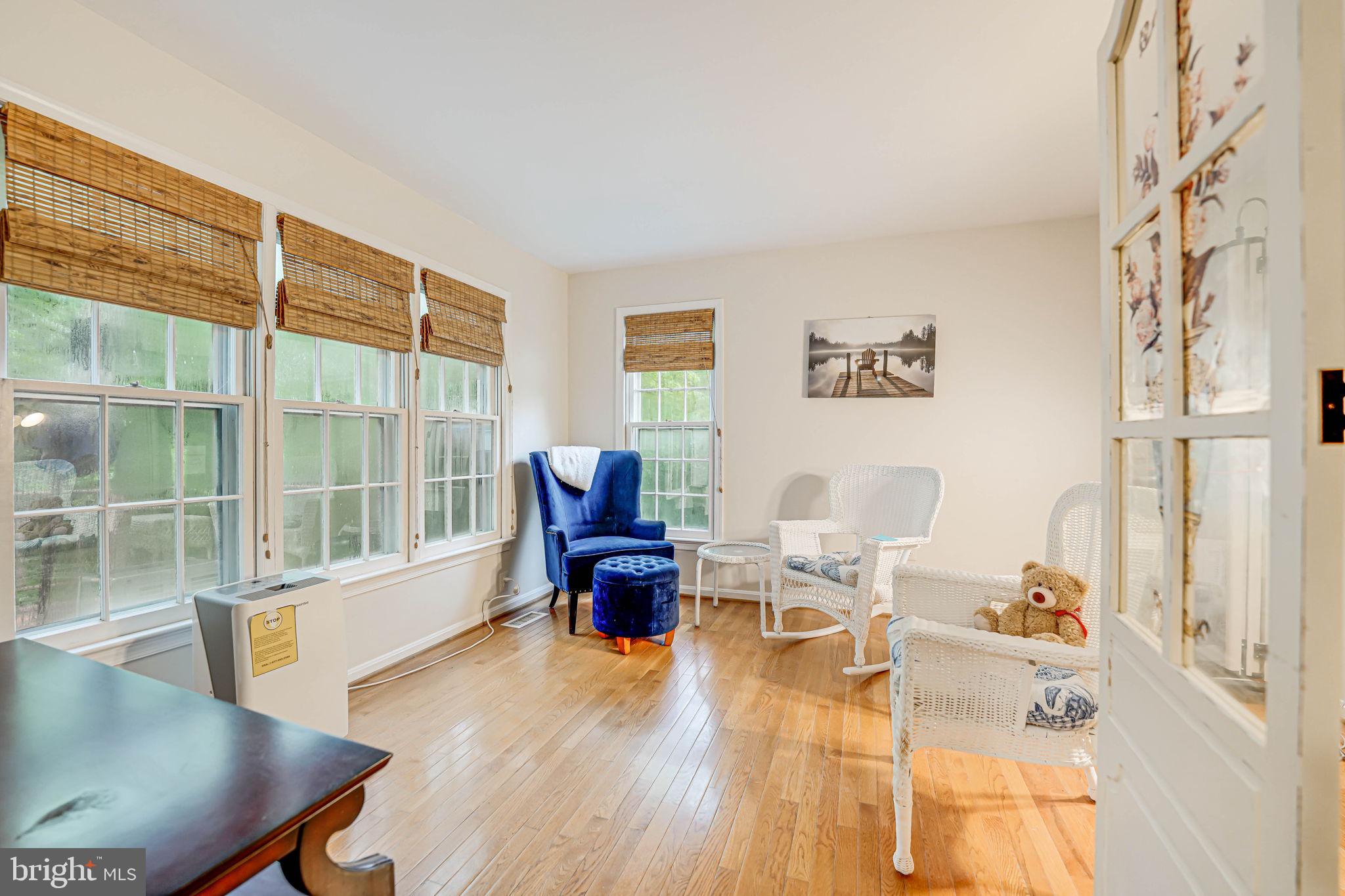 LAKE RIDGE - Residential